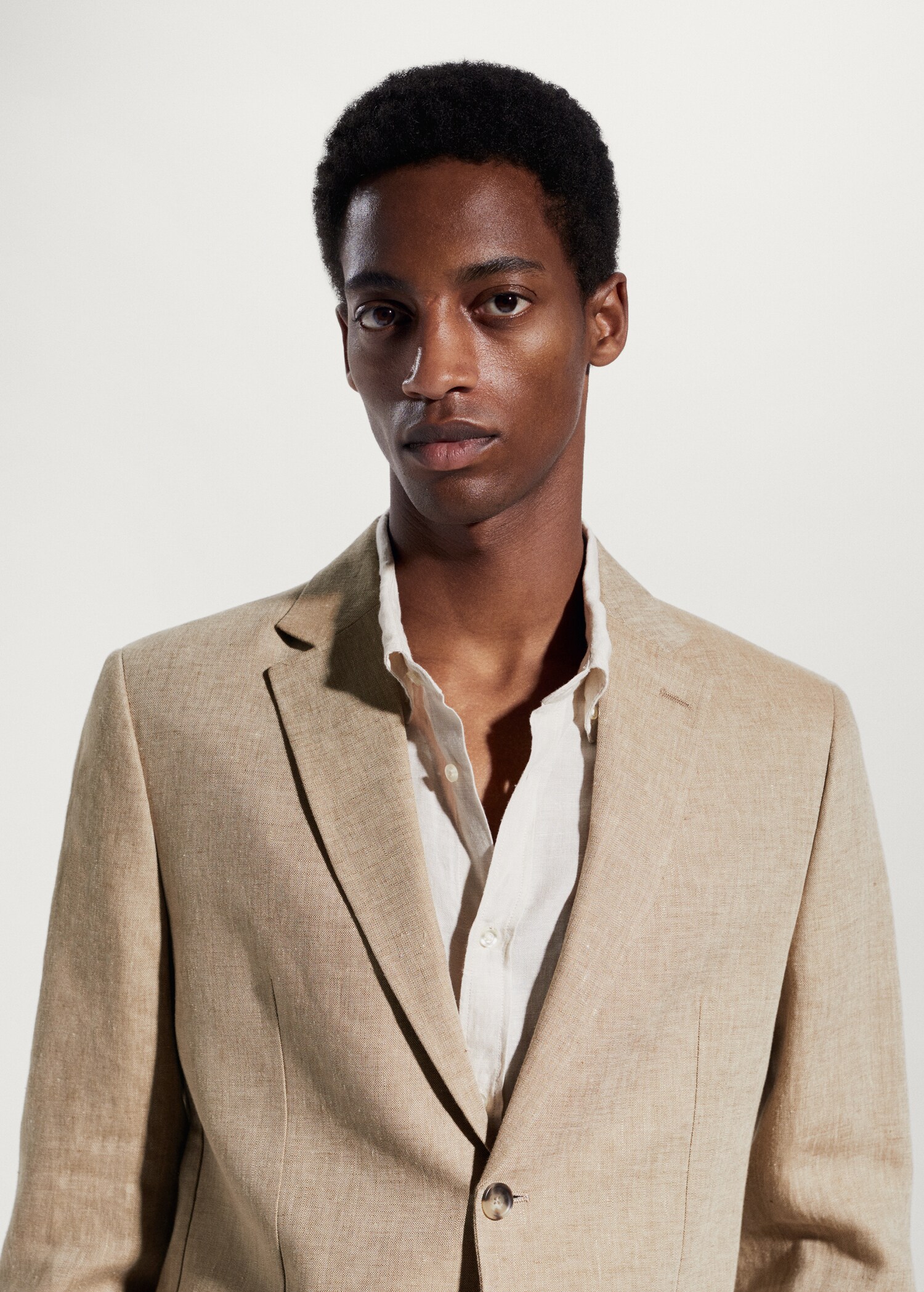 100% linen slim fit blazer - Details of the article 1