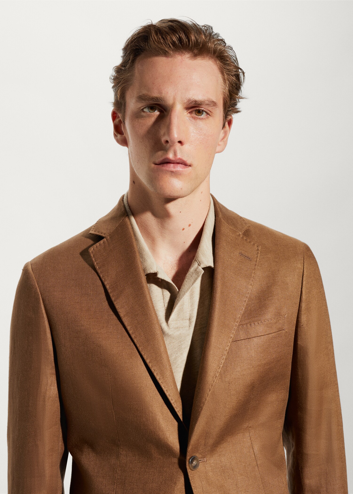 100% linen slim-fit suit jacket - Details of the article 1