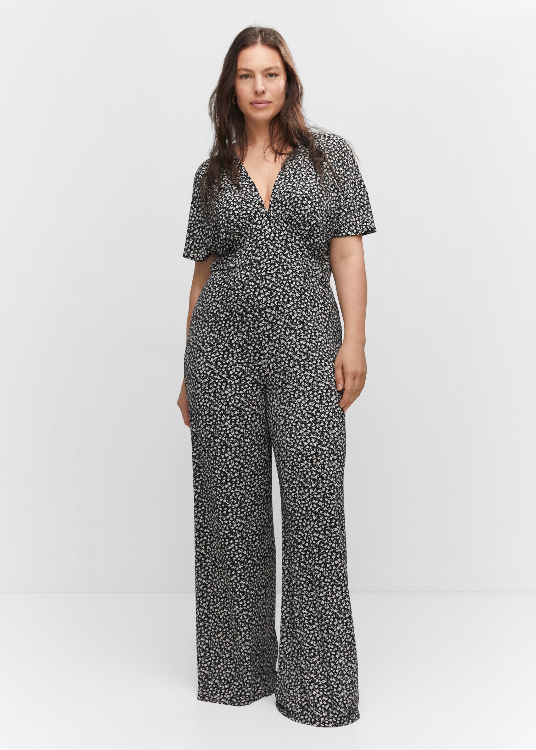 Long printed jumpsuit - Details of the article 3