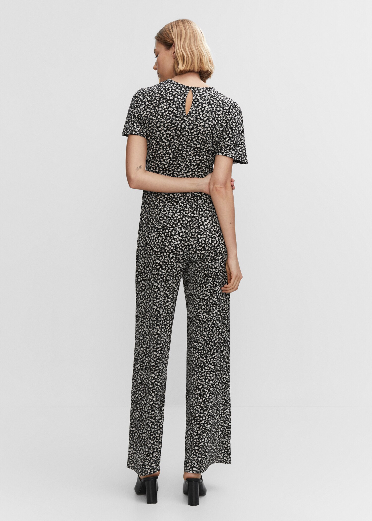 Long printed jumpsuit - Reverse of the article