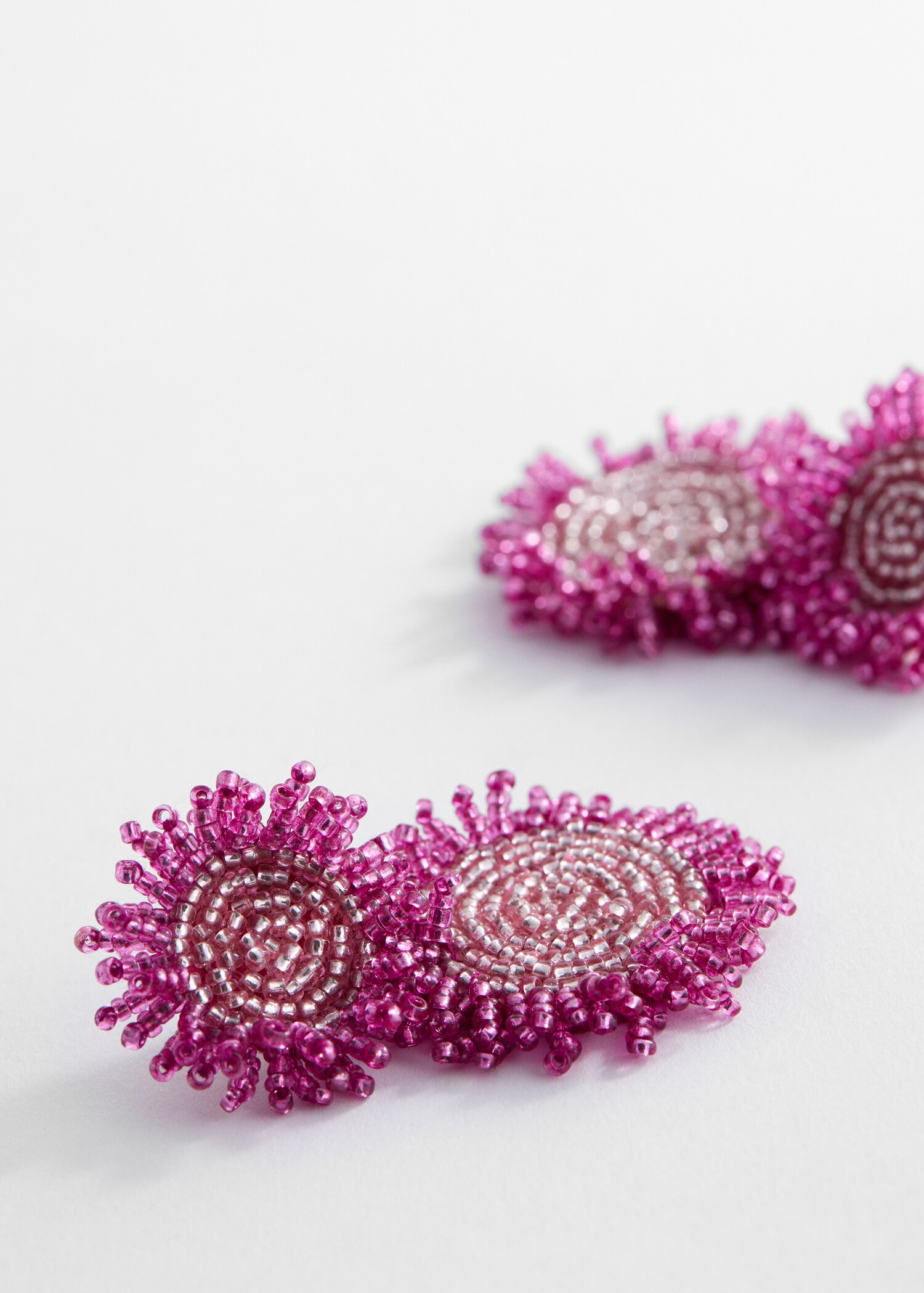 Mixed bead earrings - Details of the article 1