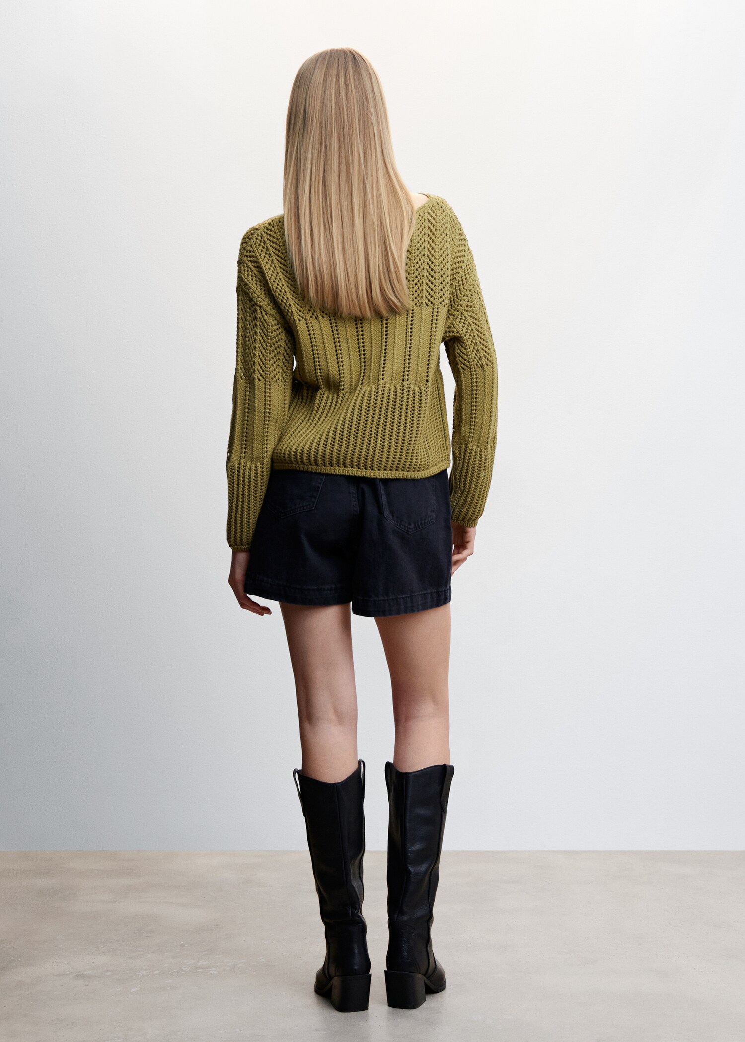 Openwork boat-neck sweater - Reverse of the article