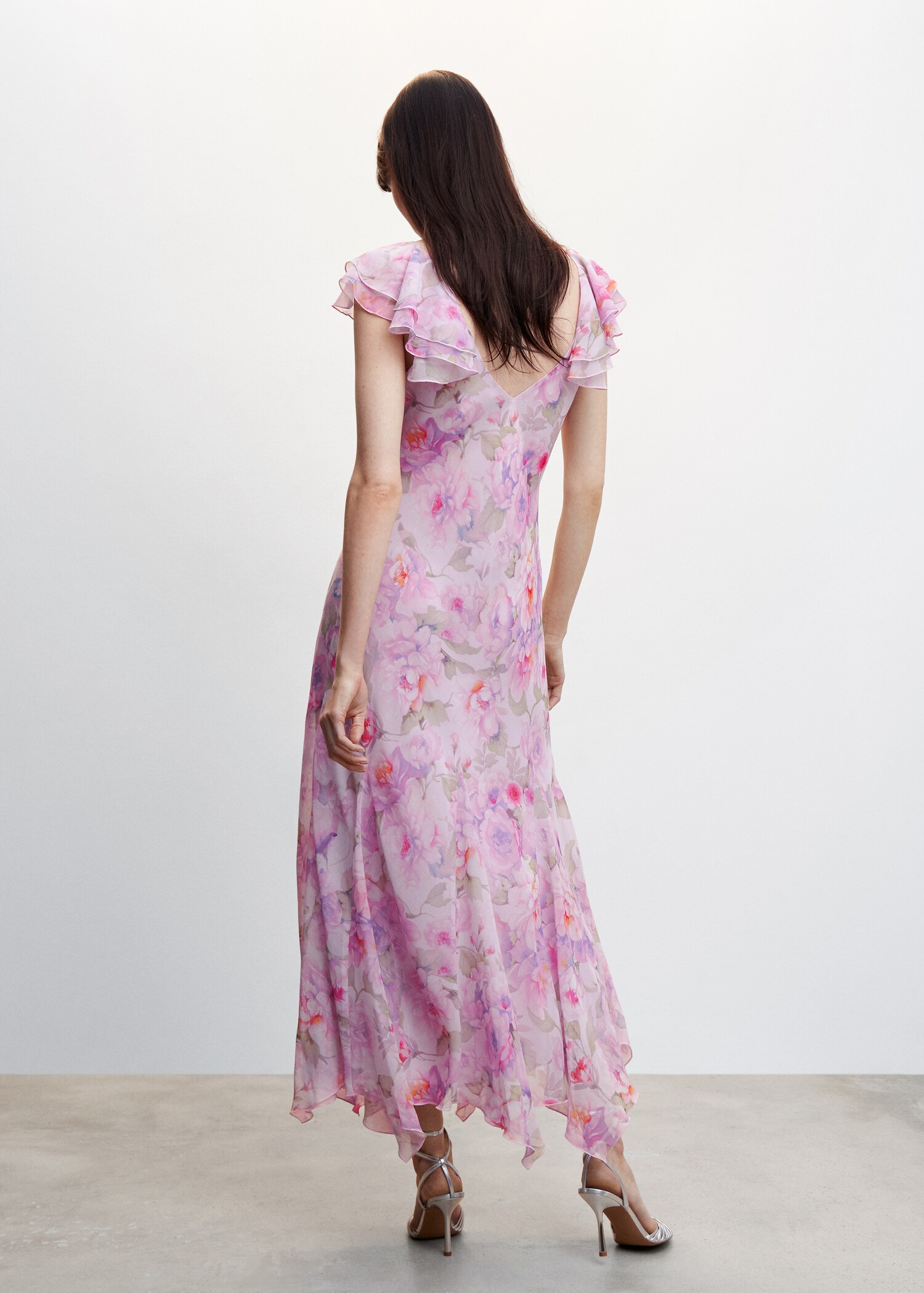 Floral ruffled dress - Reverse of the article