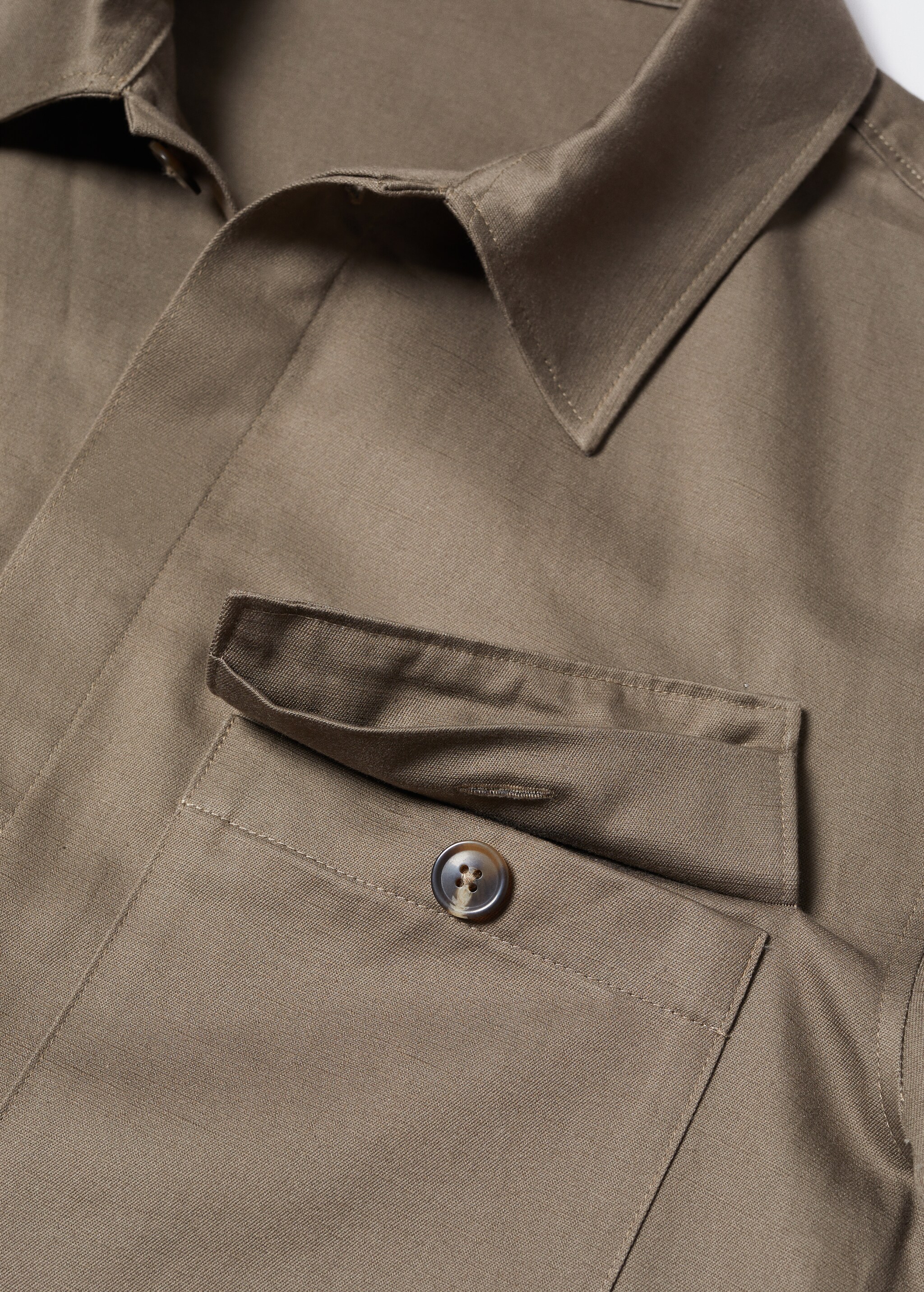Linen cotton overshirt with pockets - Details of the article 8