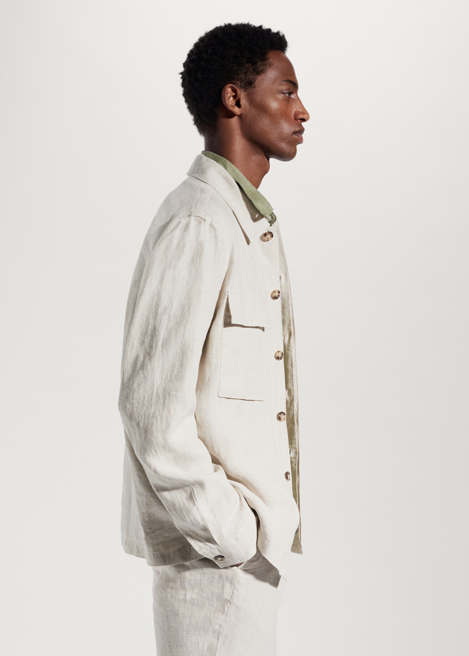 100% linen overshirt with pockets - Details of the article 6