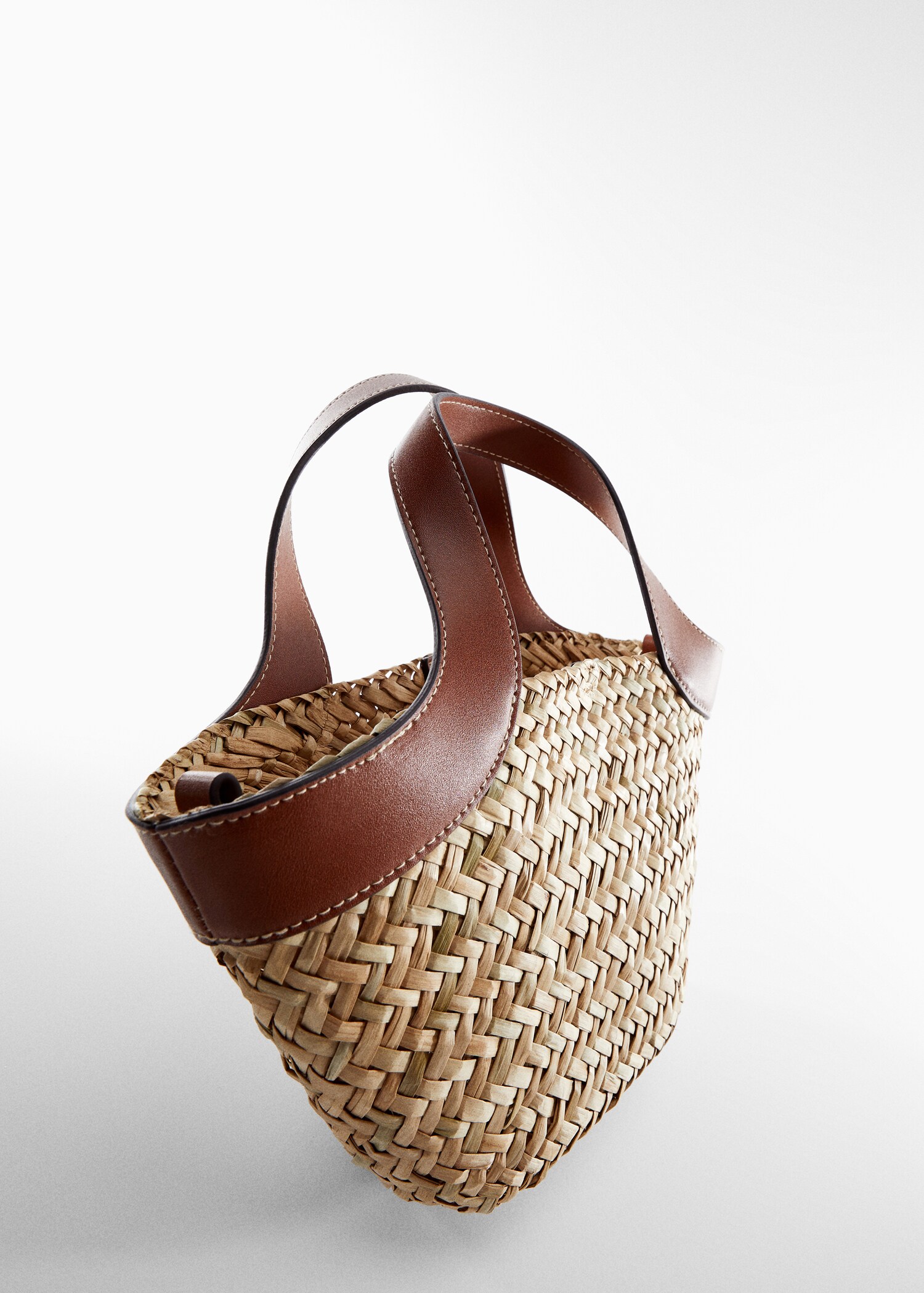 Natural fiber basket - Details of the article 5