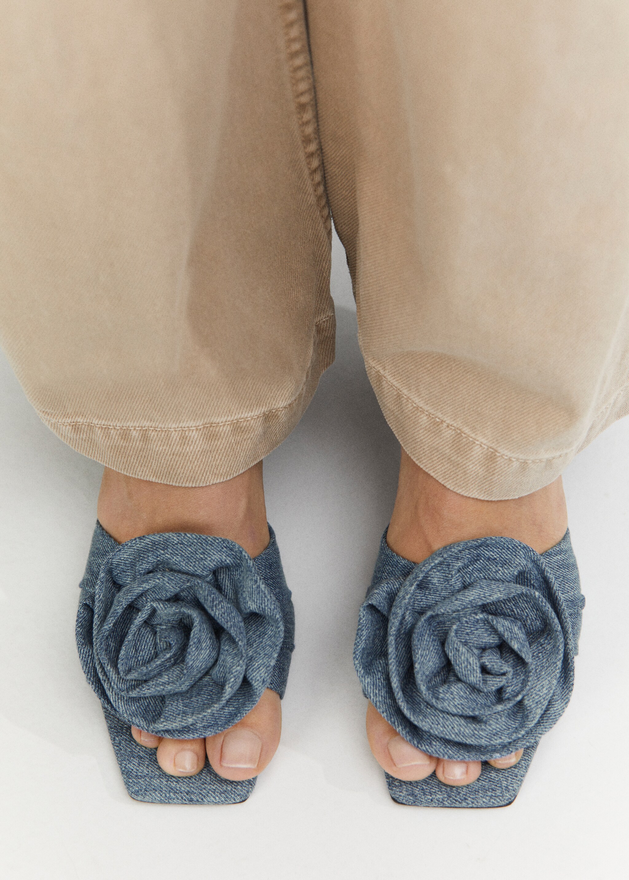 Floral denim sandals - Details of the article 9
