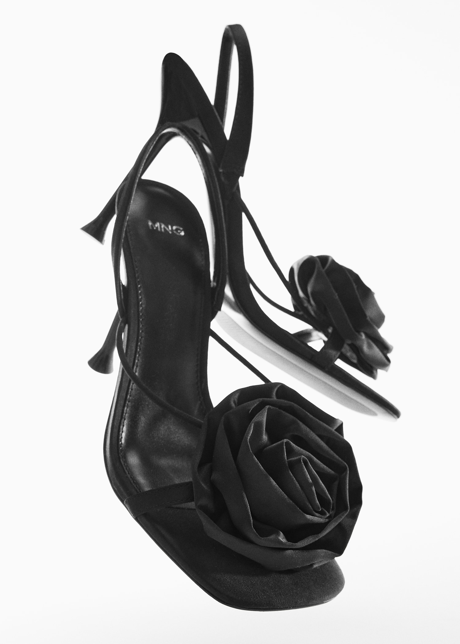 Maxi flower heeled sandal - Details of the article 5
