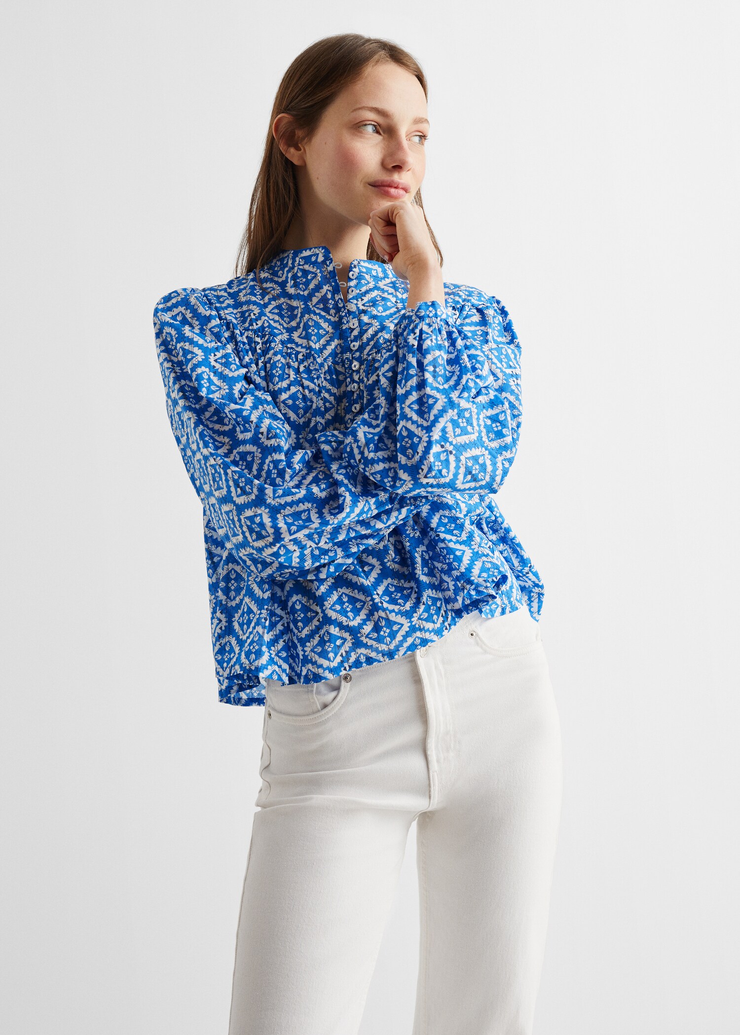 Buttoned printed blouse - Medium plane