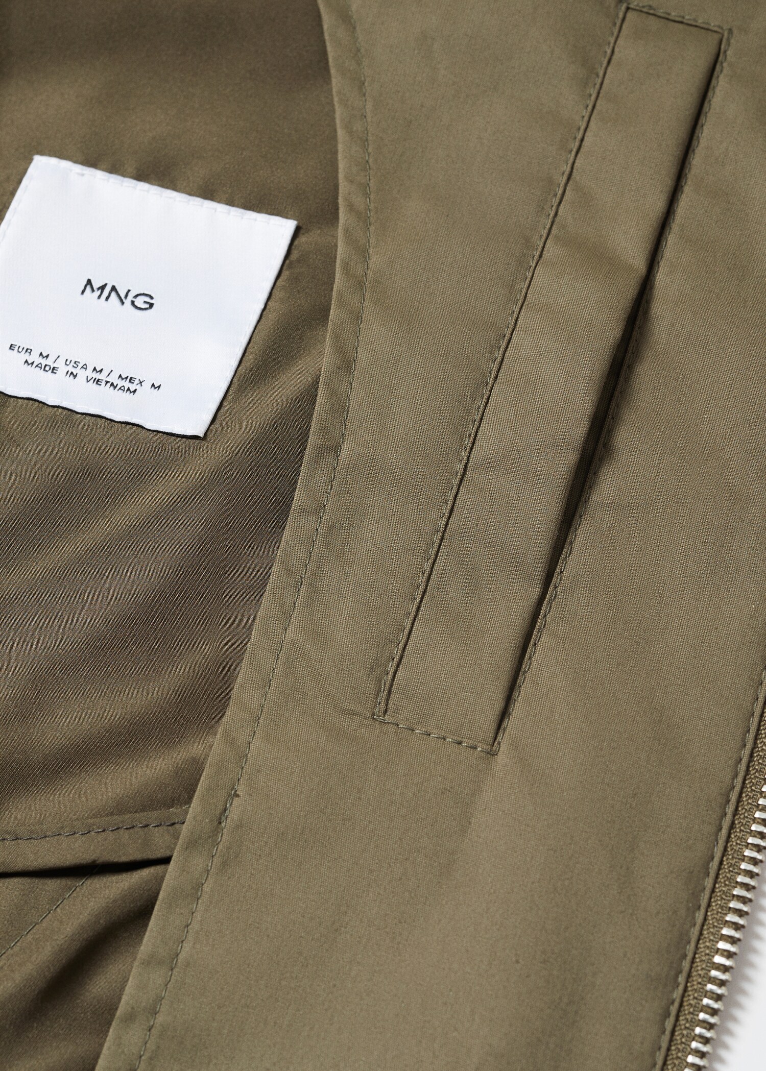 Lightweight fabric bomber jacket - Details of the article 0