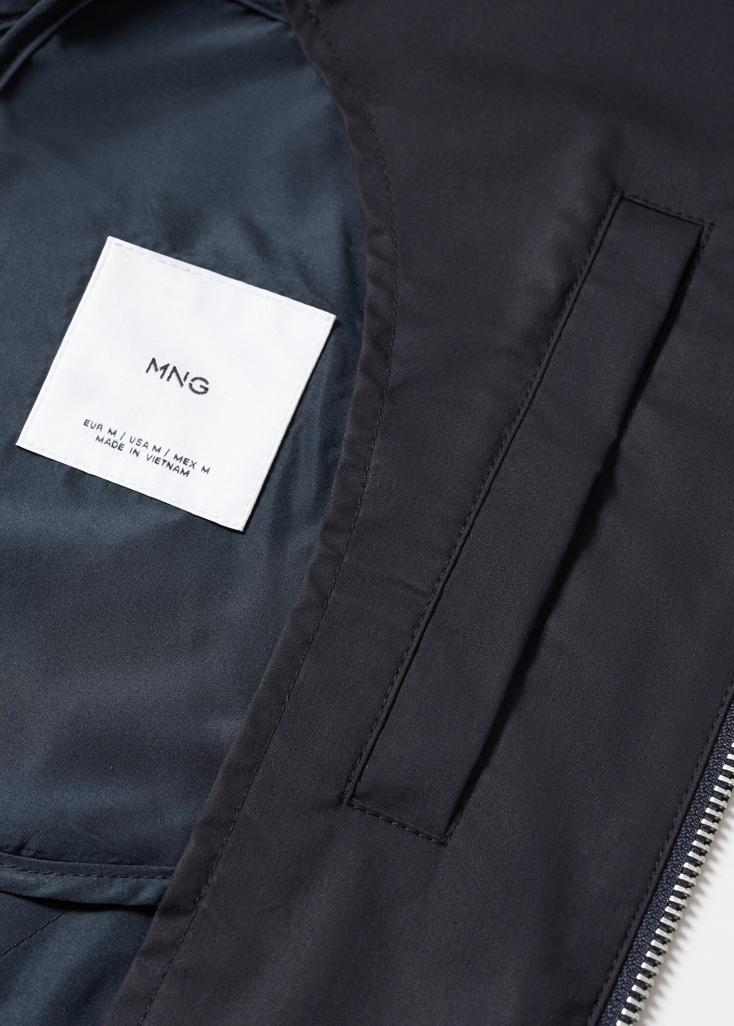 Lightweight fabric bomber jacket - Details of the article 0