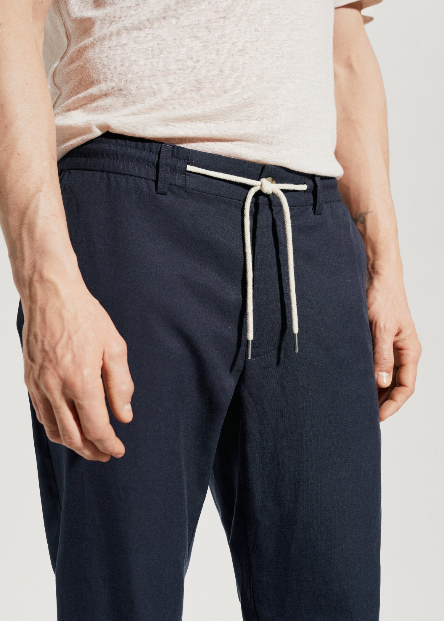 Linen drawstring trousers - lyocell - Details of the article 4