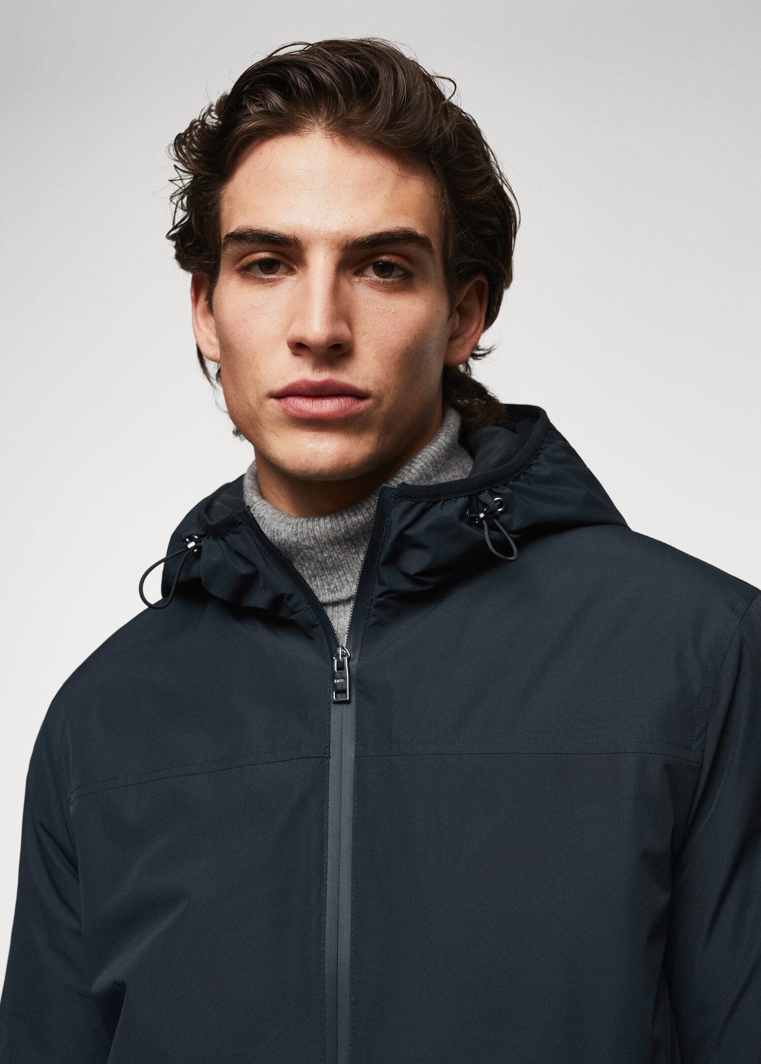 Raincoat hooded jacket - Details of the article 1