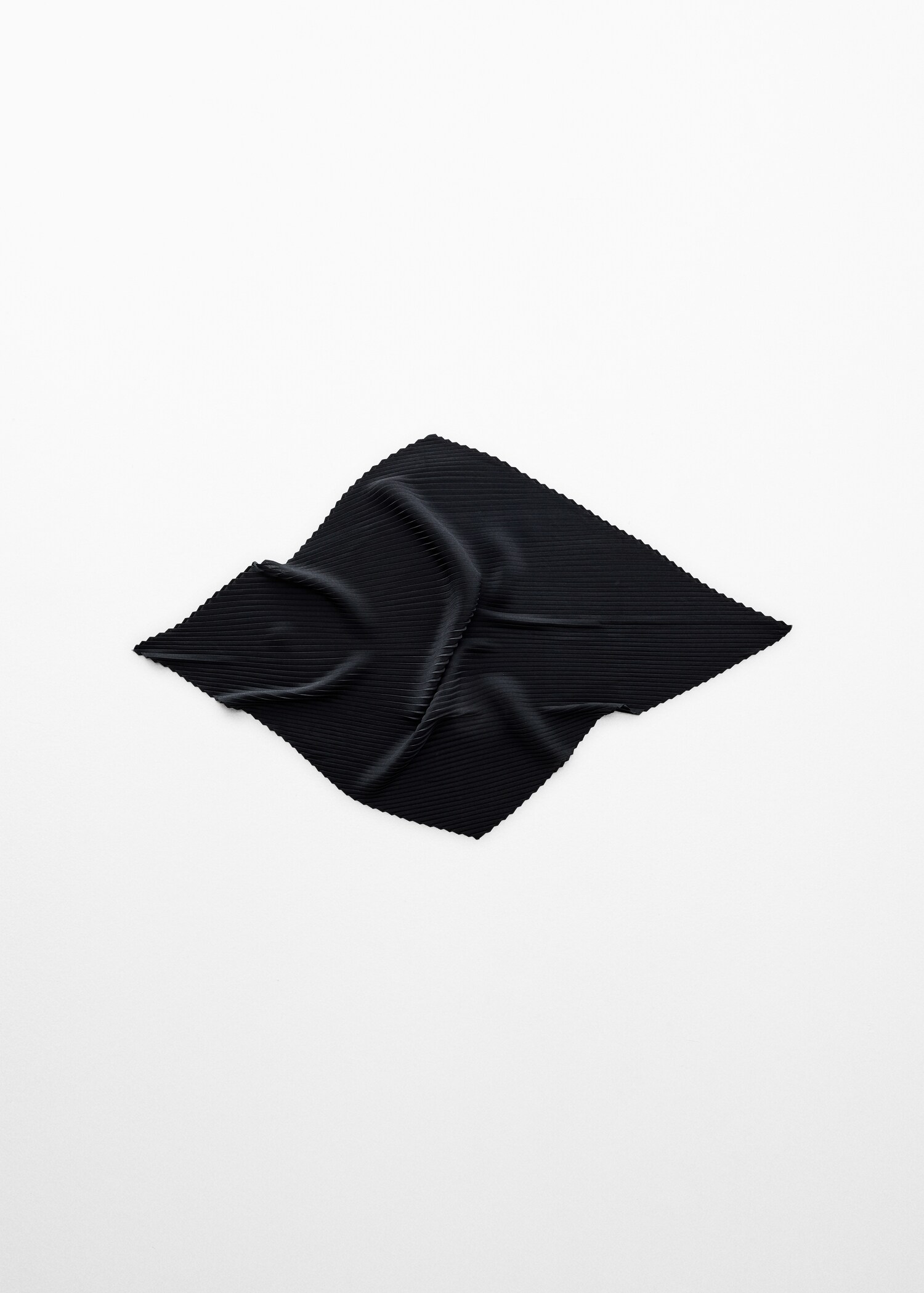 Foulard plissé - Article sans modèle