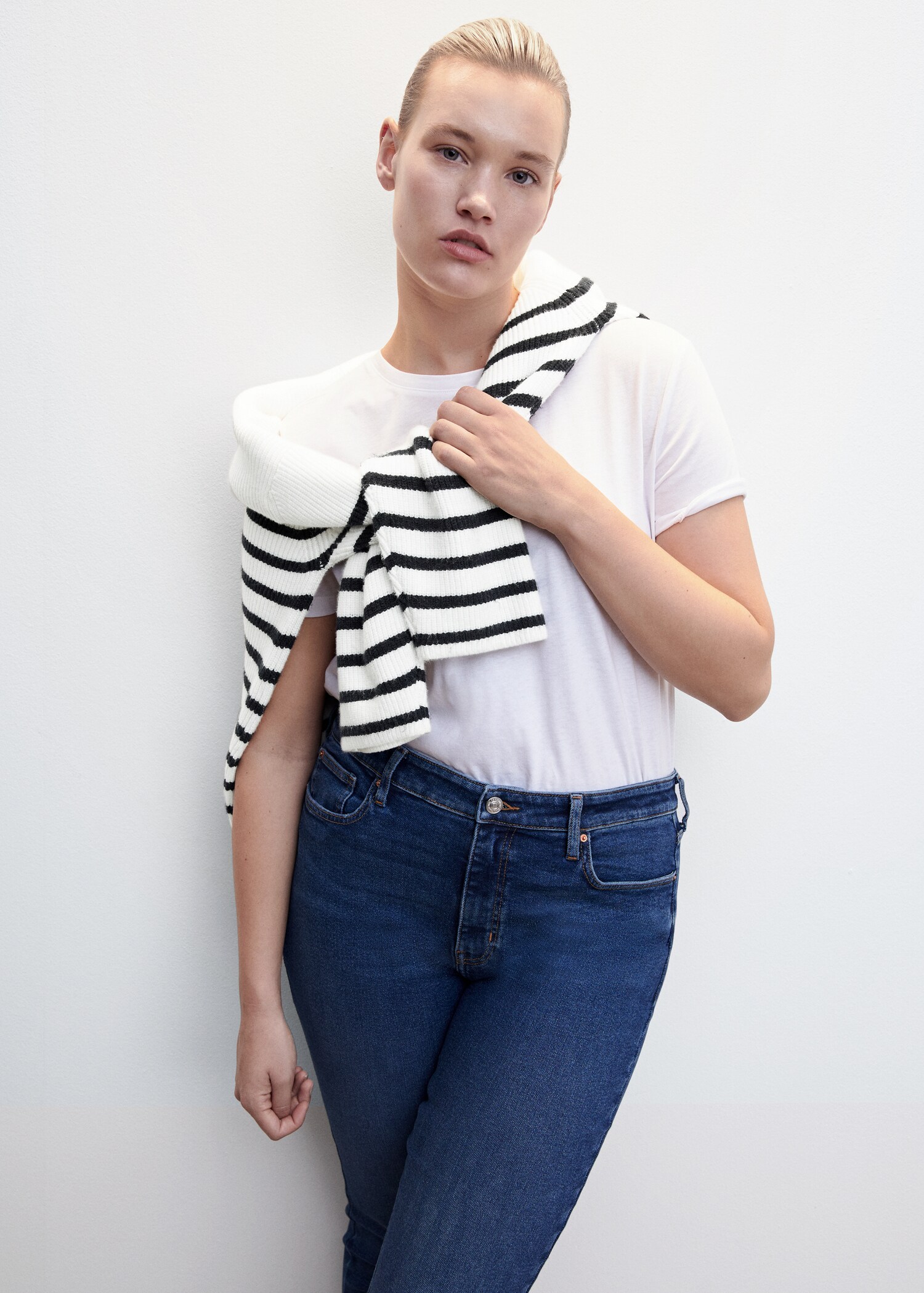 Jeans skinny tiro alto  - Detalle del artículo 5