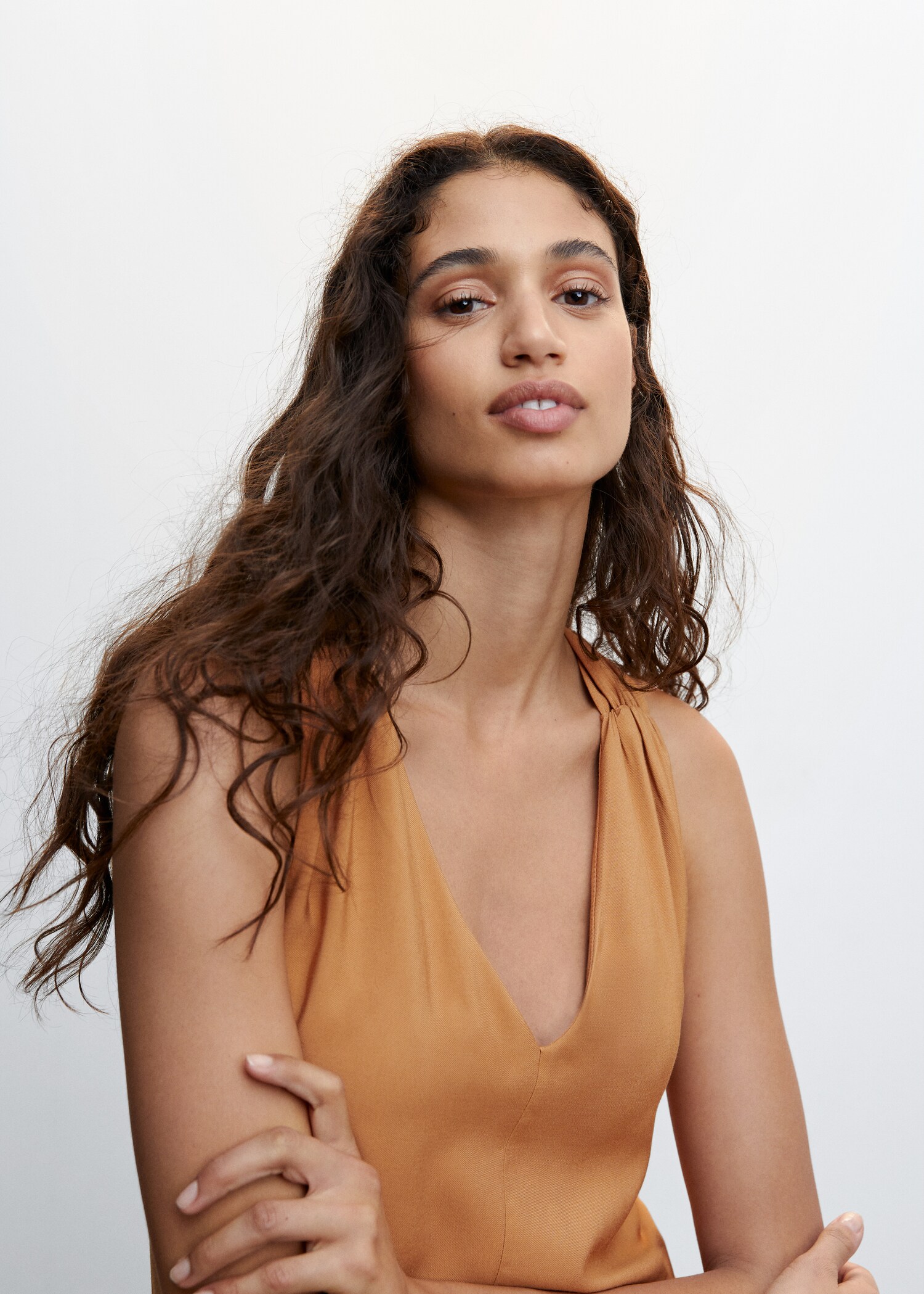 Jumpsuit met gekruiste rug - Detail van het artikel 1