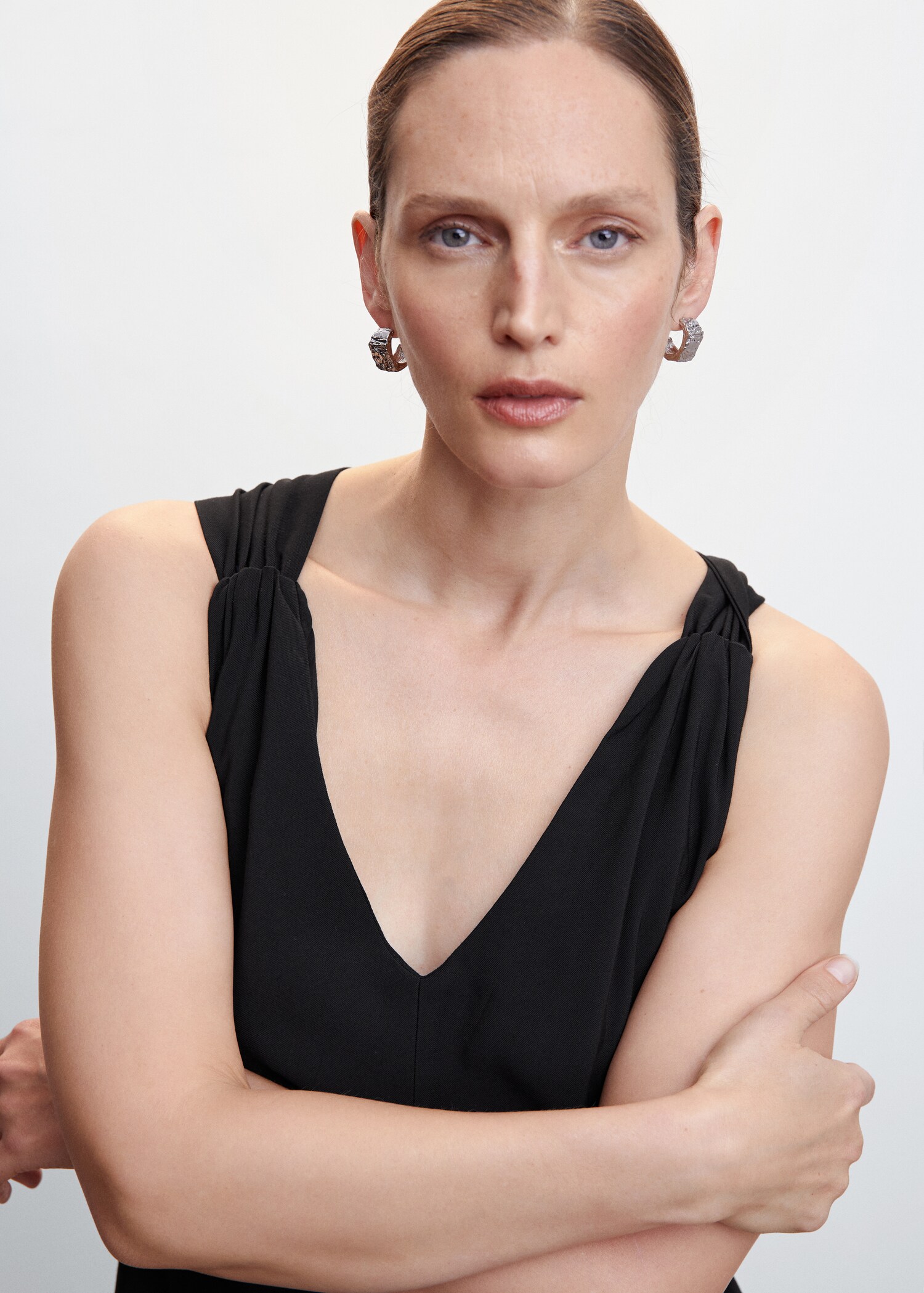 Jumpsuit met gekruiste rug - Detail van het artikel 1