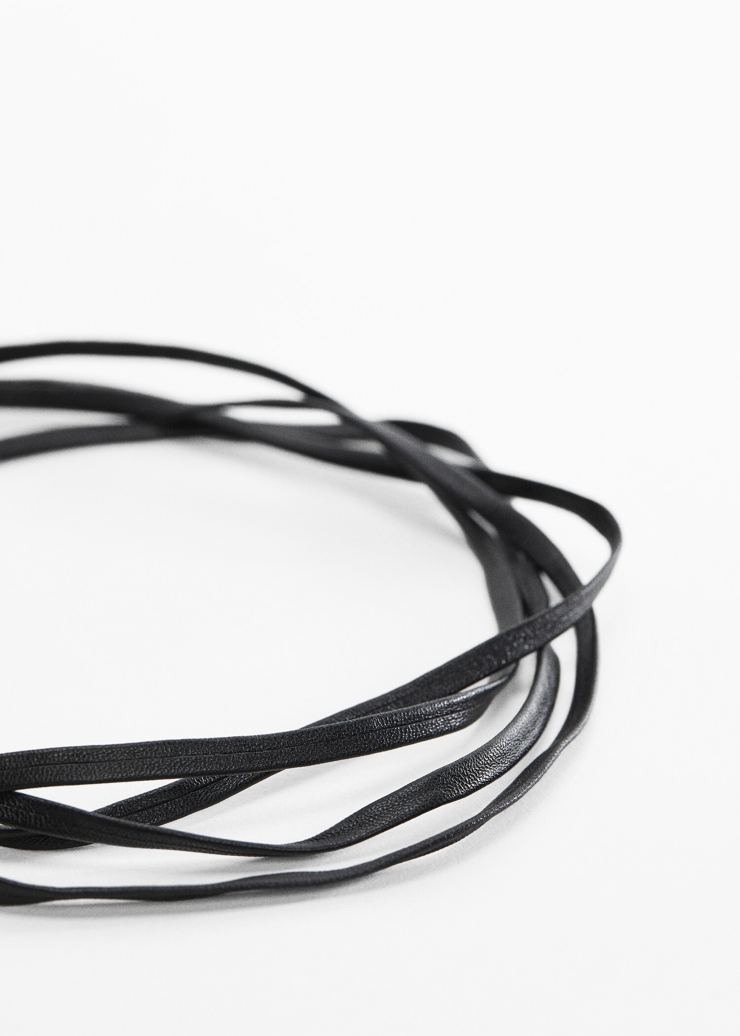 Leather cord necklace - Details of the article 1