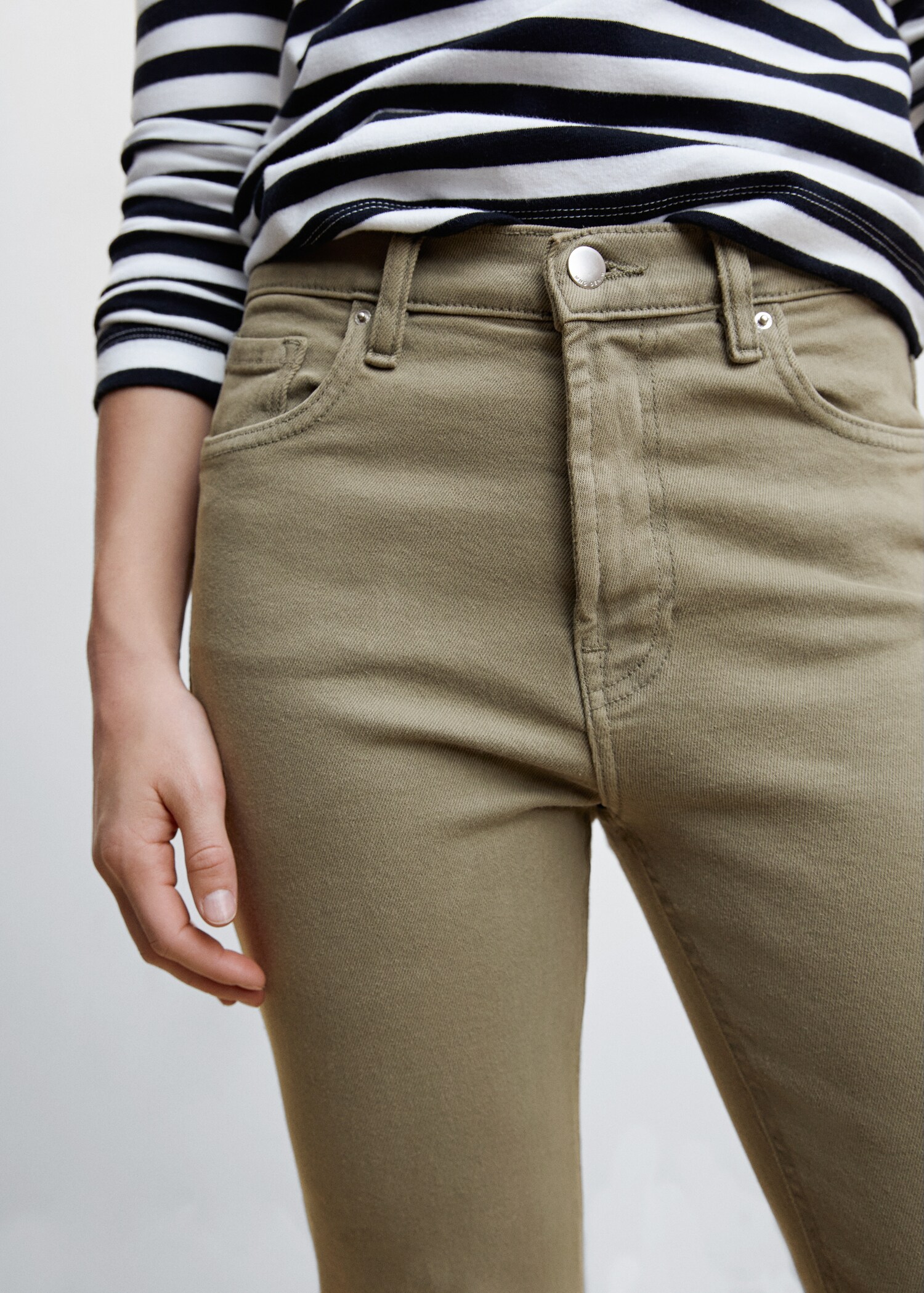 Jeans flare crop - Detalle del artículo 6