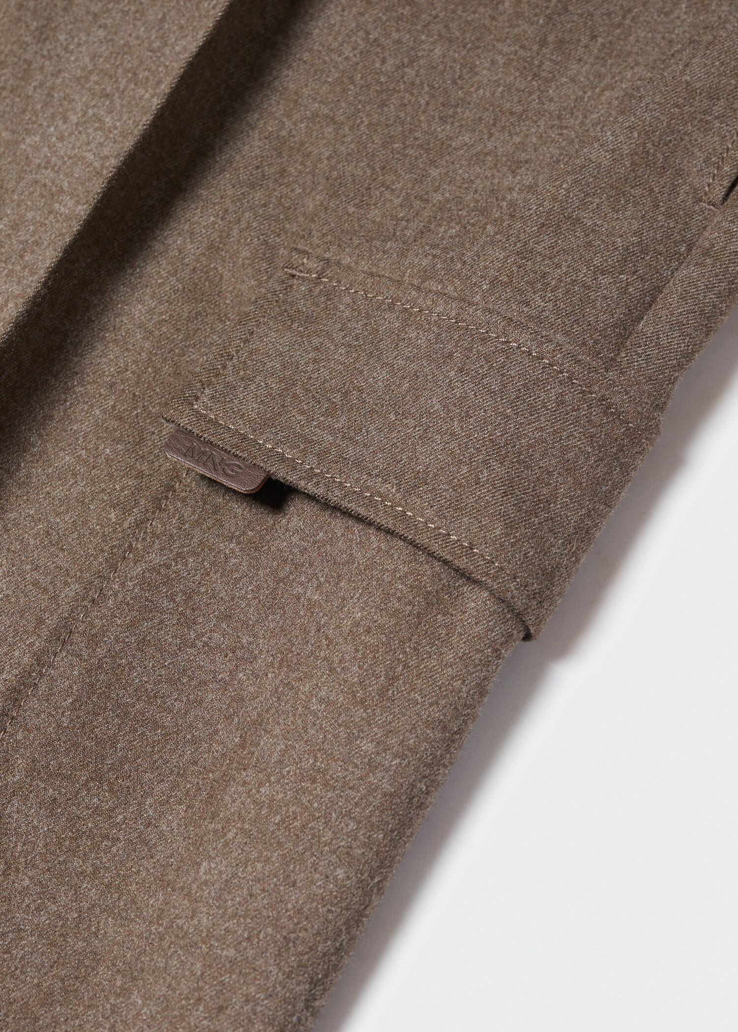 Pantalon cargo texturé - Détail de l'article 8