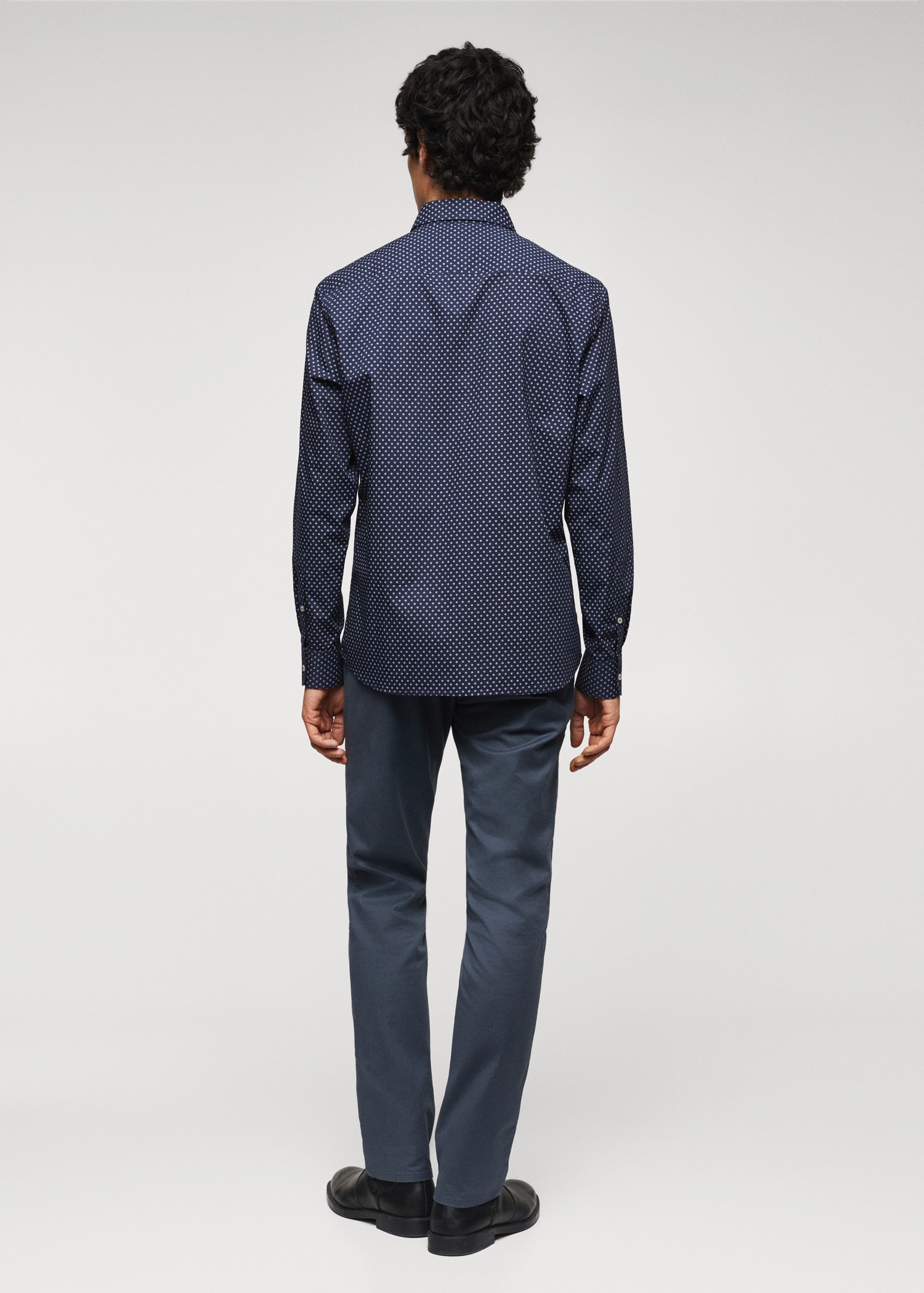 Slim-fit printed shirt - Reverse of the article