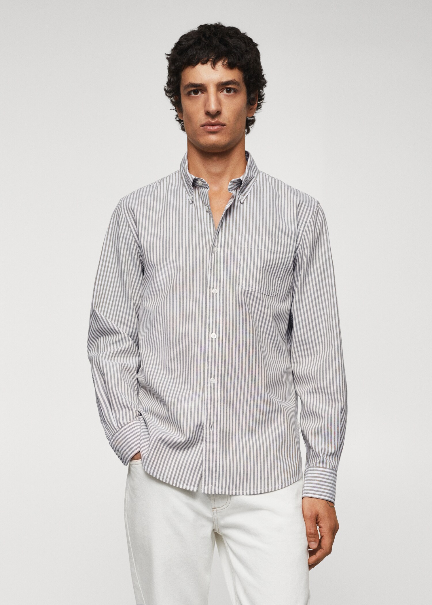 Camisa regular fit de algodão às riscas - Plano médio
