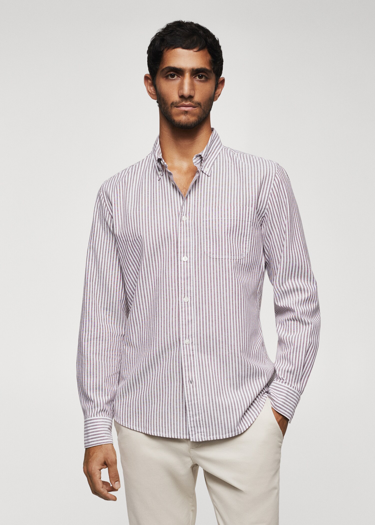 Camisa regular fit de algodão às riscas - Plano médio