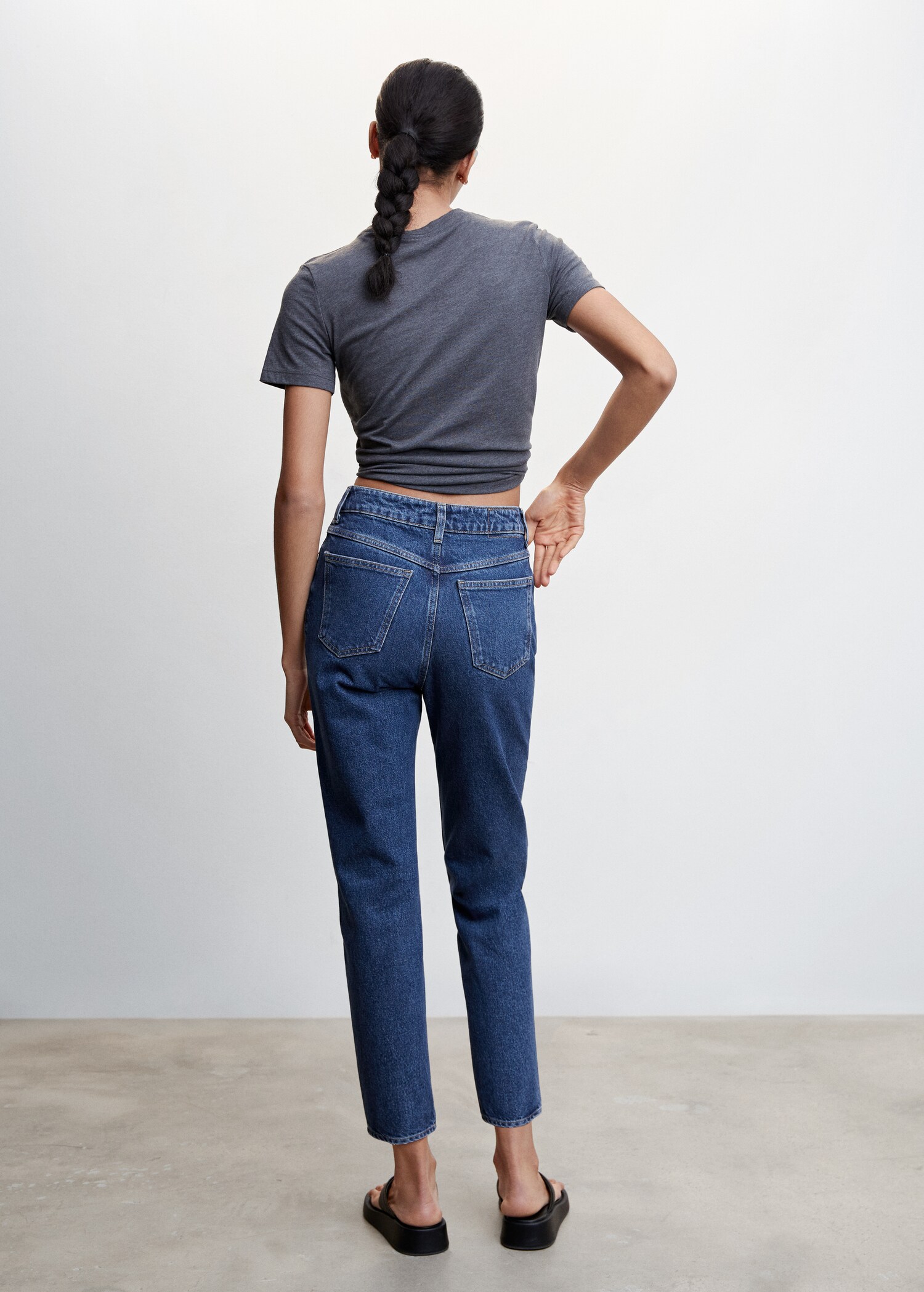 Jeans mom tiro alto - Reverso del artículo