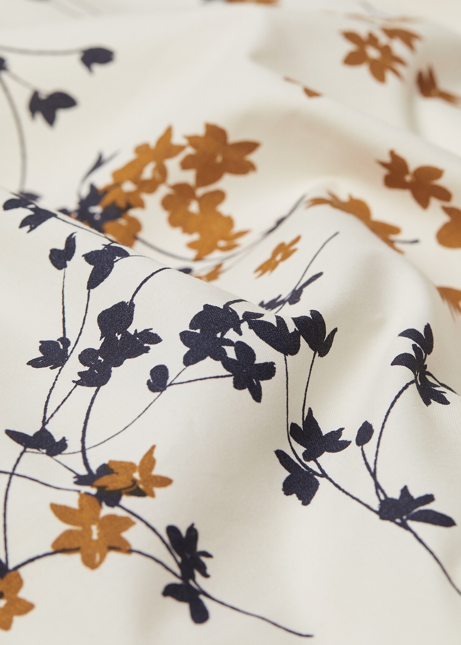 Floral embroidered duvet cover Single bed - Details of the article 2