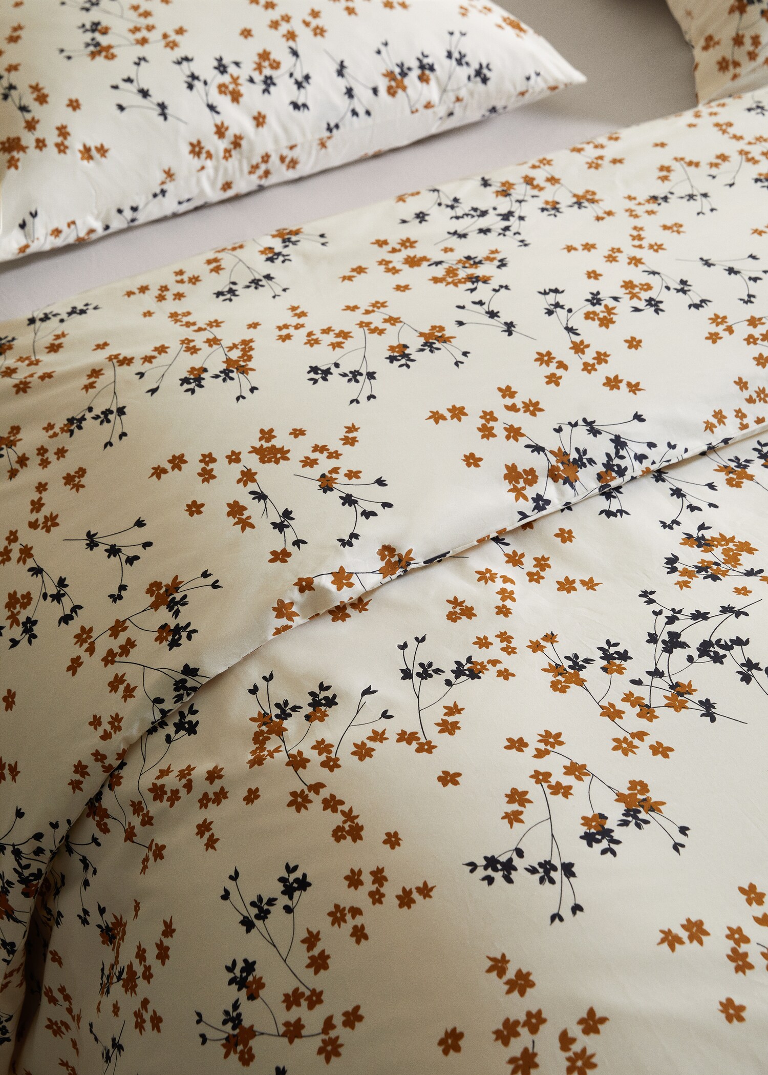 Floral embroidered duvet cover Single bed - Details of the article 9