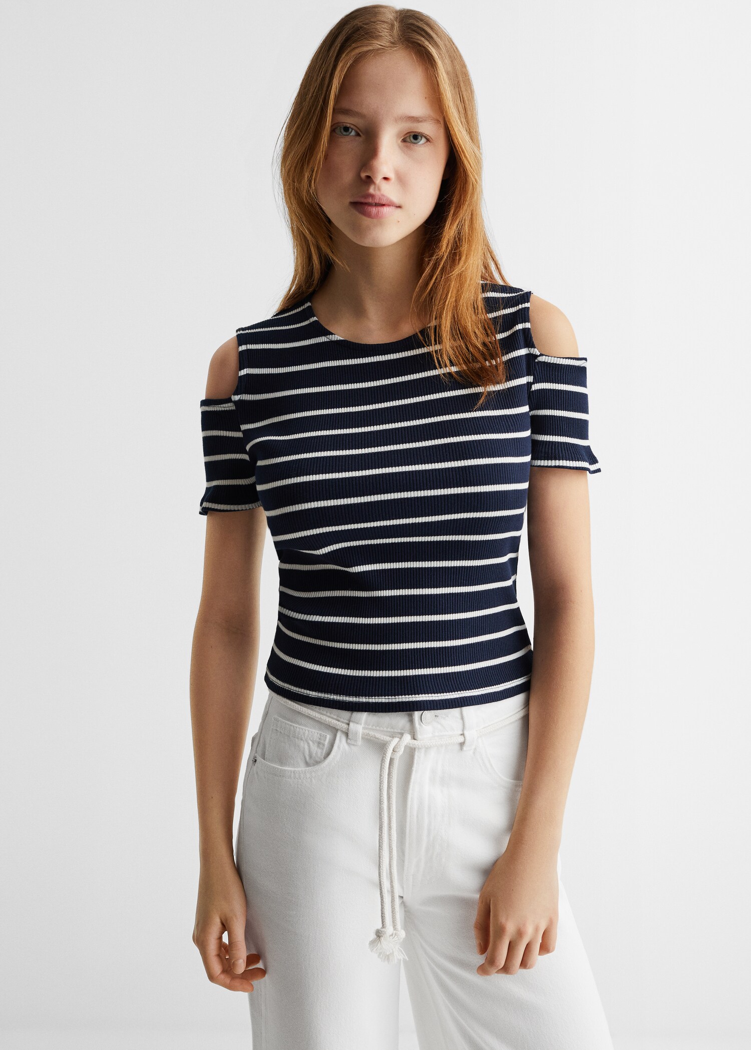 Cotton t-shirt with shoulder opening  - Medium plane