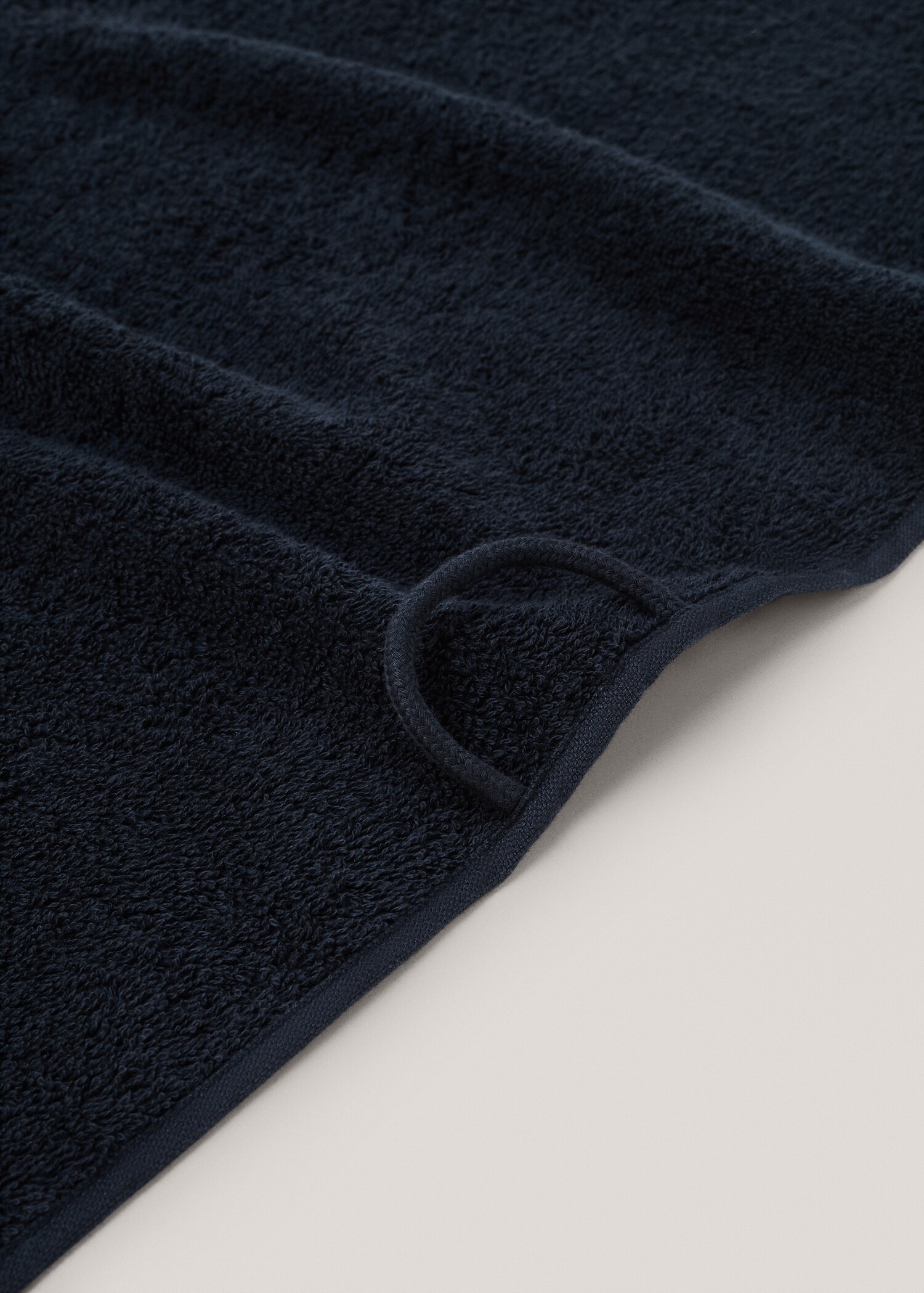 Πετσέτα προσώπου από βαμβάκι 500gr/m2 30x50cm - Λεπτομέρεια του προϊόντος 2