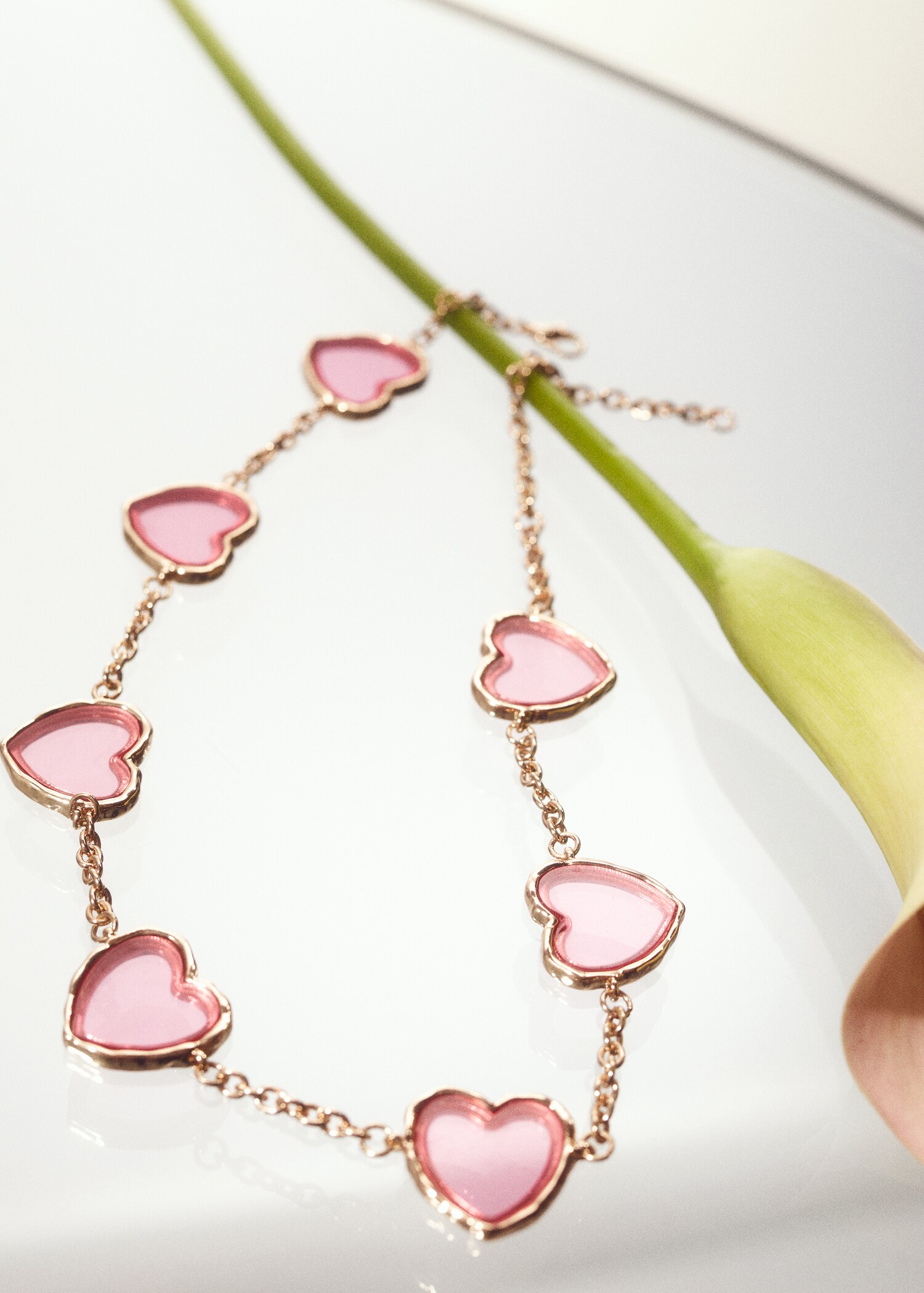 Heart choker - Details of the article 7