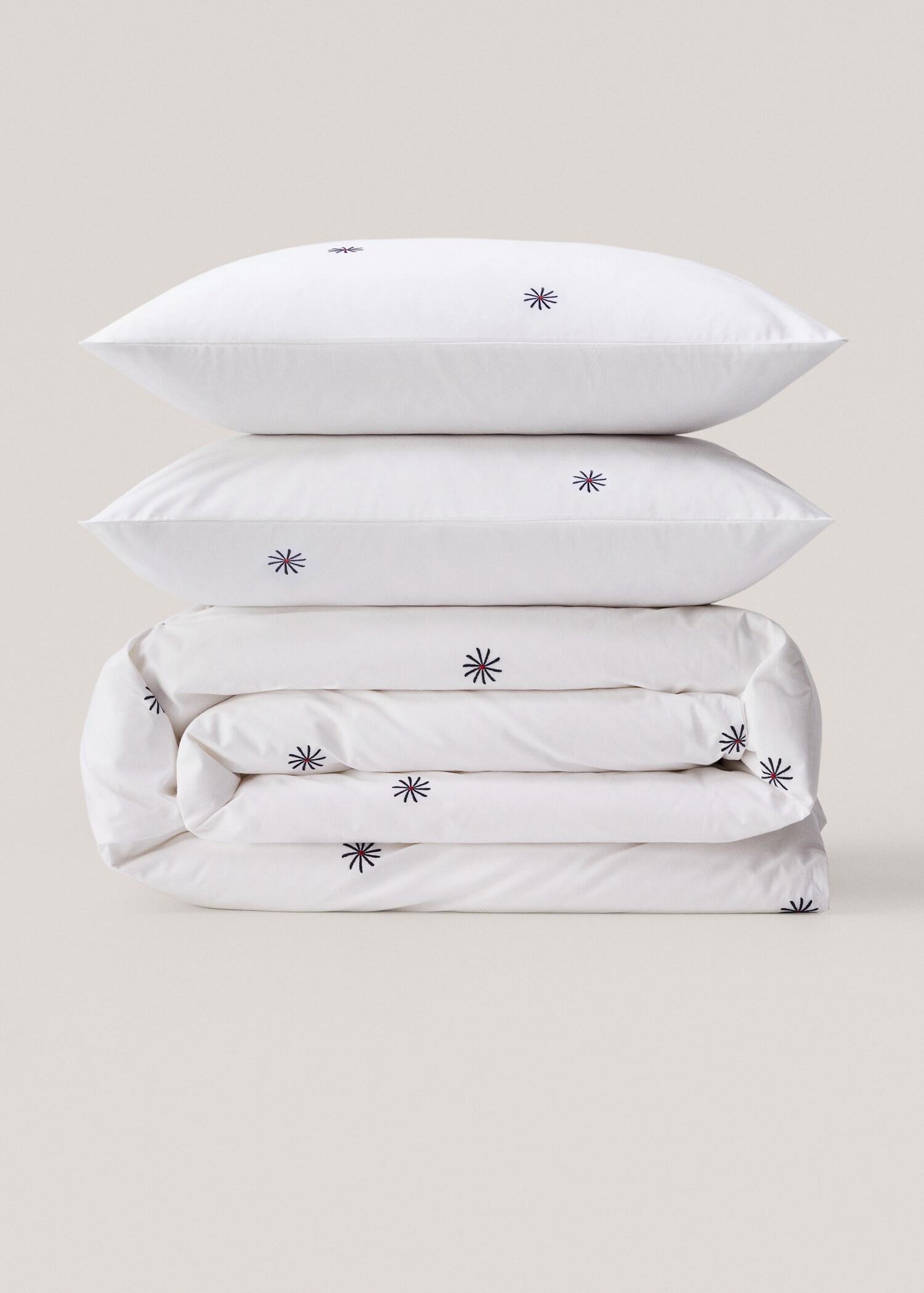 Embroidered duvet cover Superking bed - Article without model