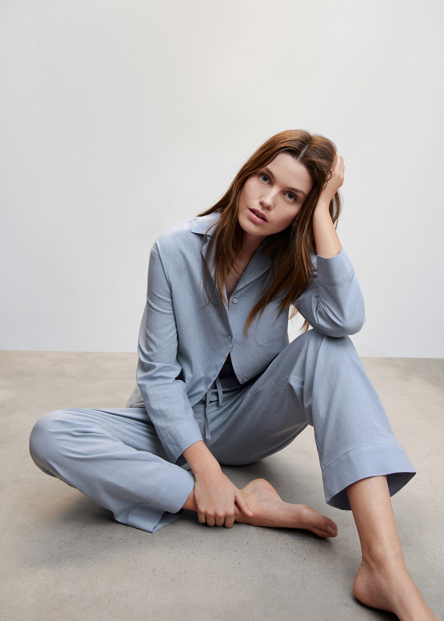 Linen pyjama trousers - Details of the article 2