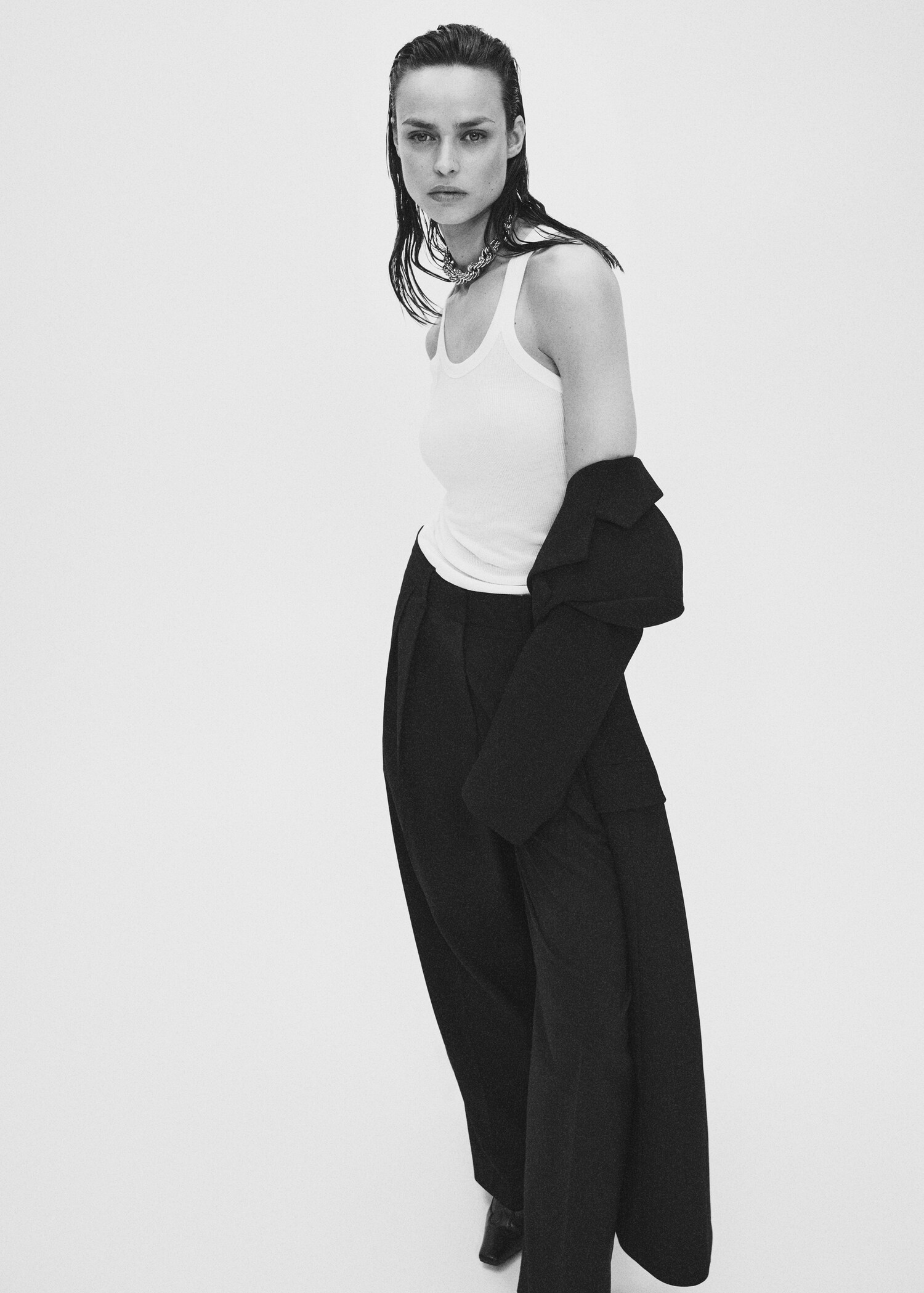 Wideleg pleated pants - Details of the article 6