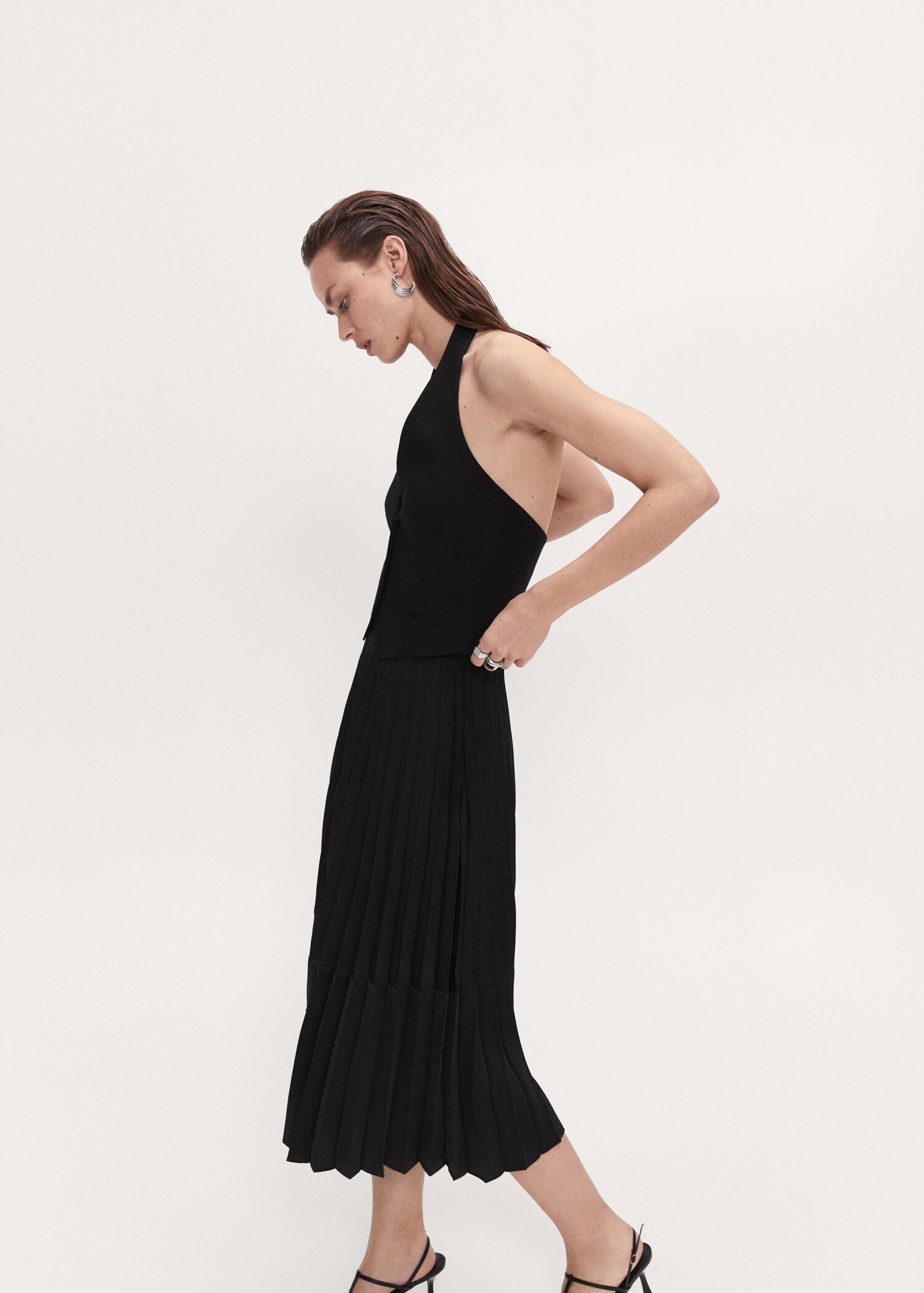 Satin-effect pleated midi-skirt - Details of the article 2