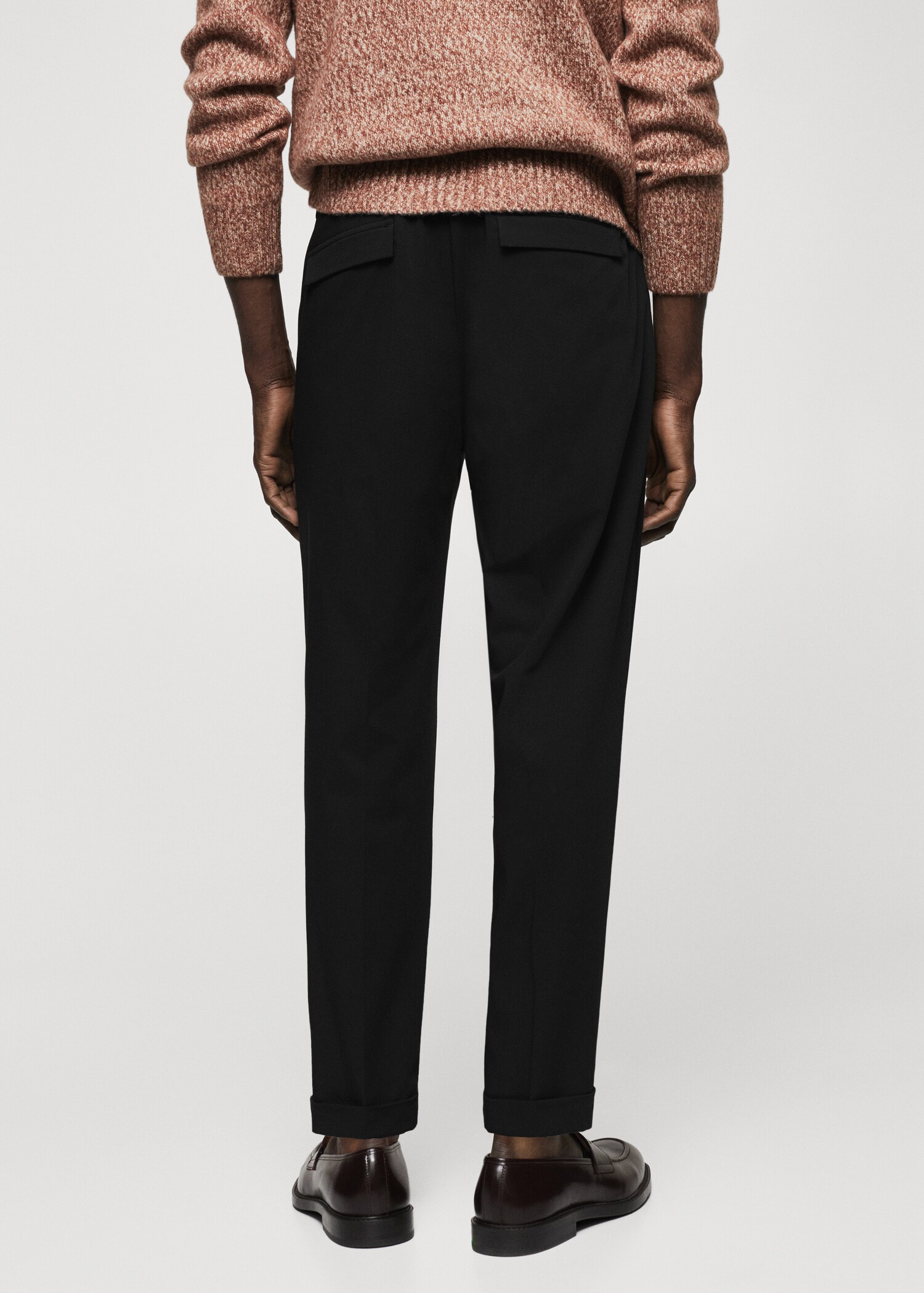Pantalón slim fit pinzas - Reverso del artículo