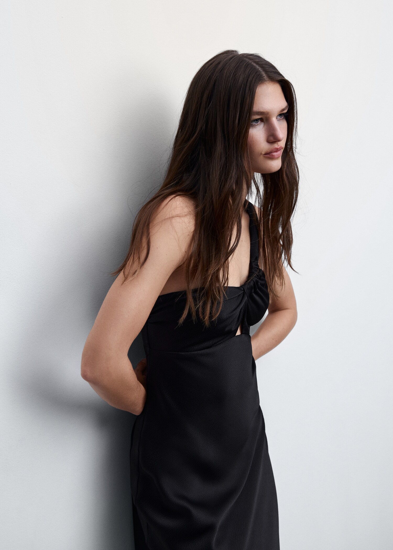 Asymmetrical black satin dress - Details of the article 2