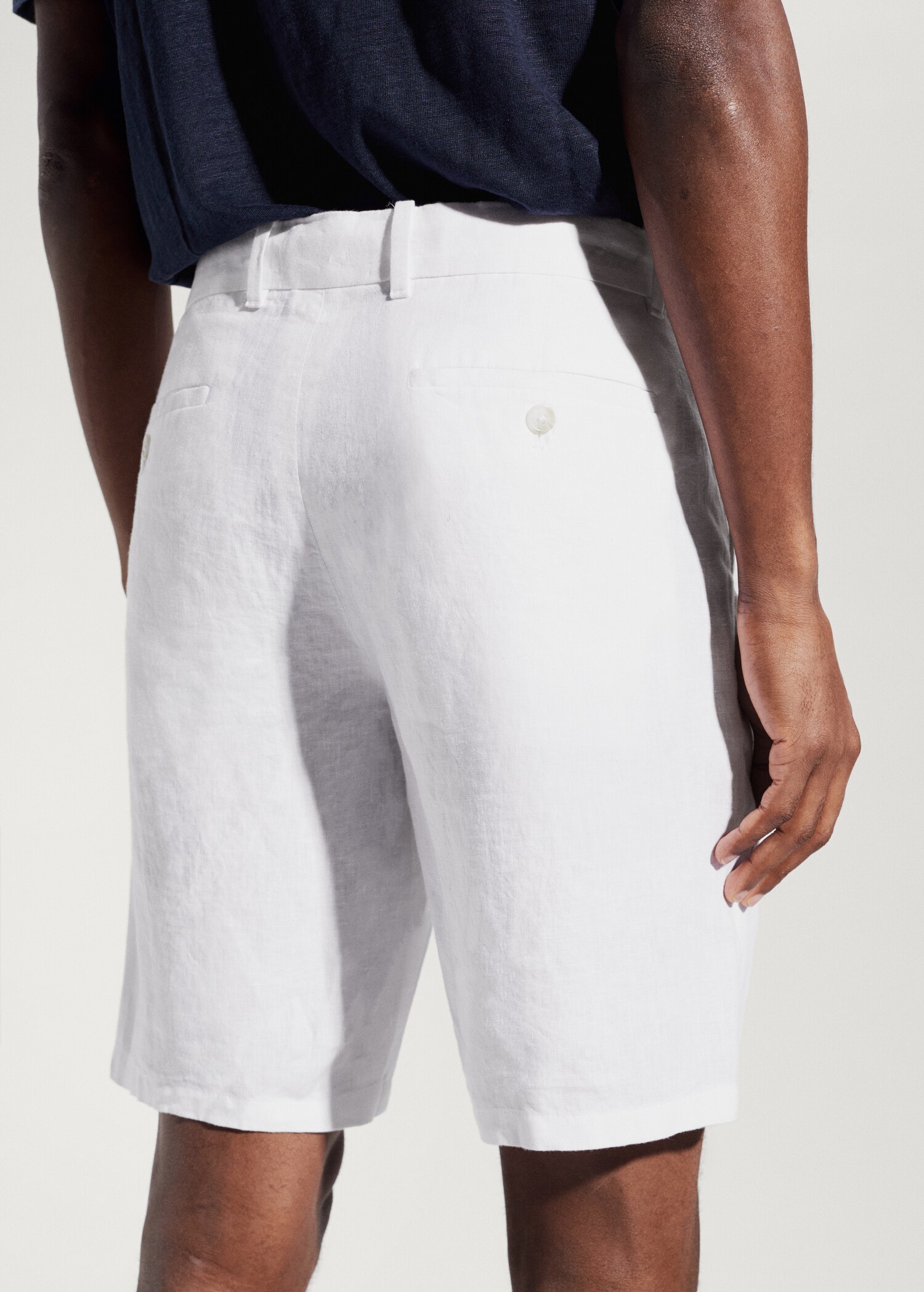 100% linen bermuda shorts - Details of the article 2