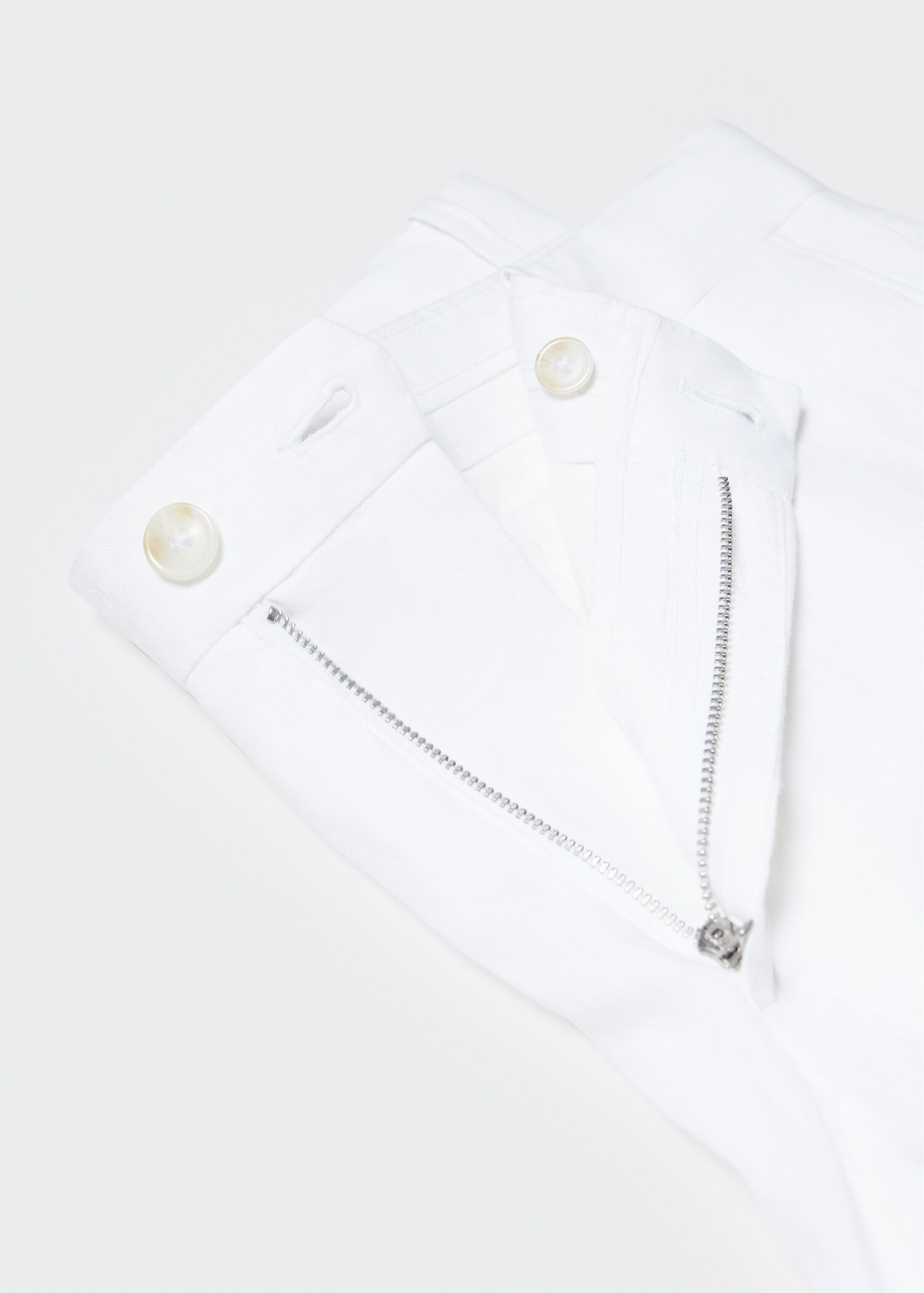 100% linen bermuda shorts - Details of the article 8