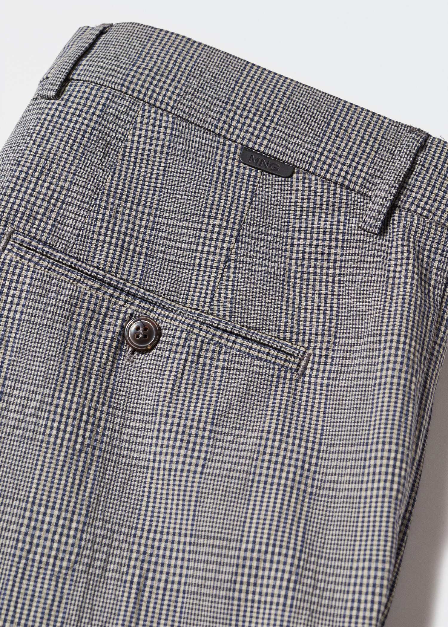 Pantalon à carreaux à pinces - Détail de l'article 8