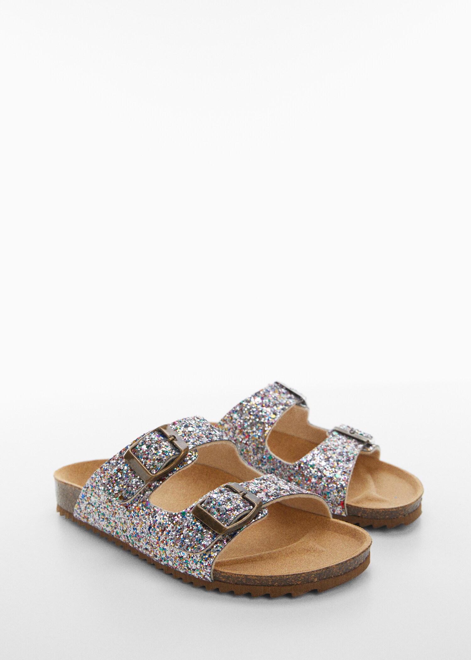 Sandales boucles  - Plan moyen