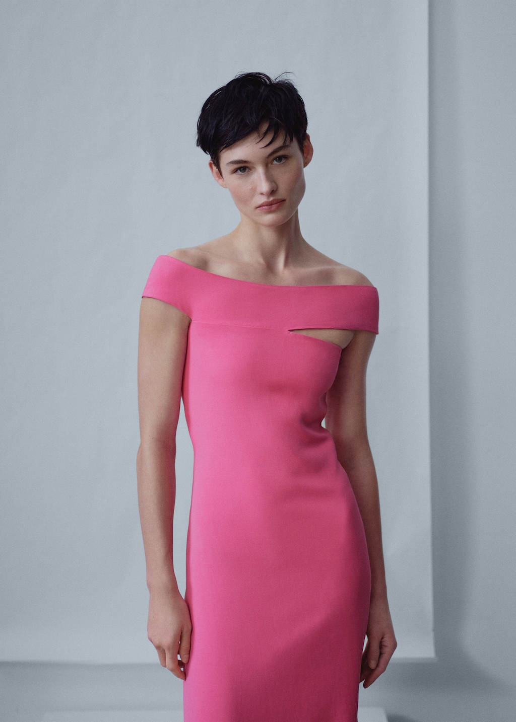 Asymmetrical neckline sheath dress 2025