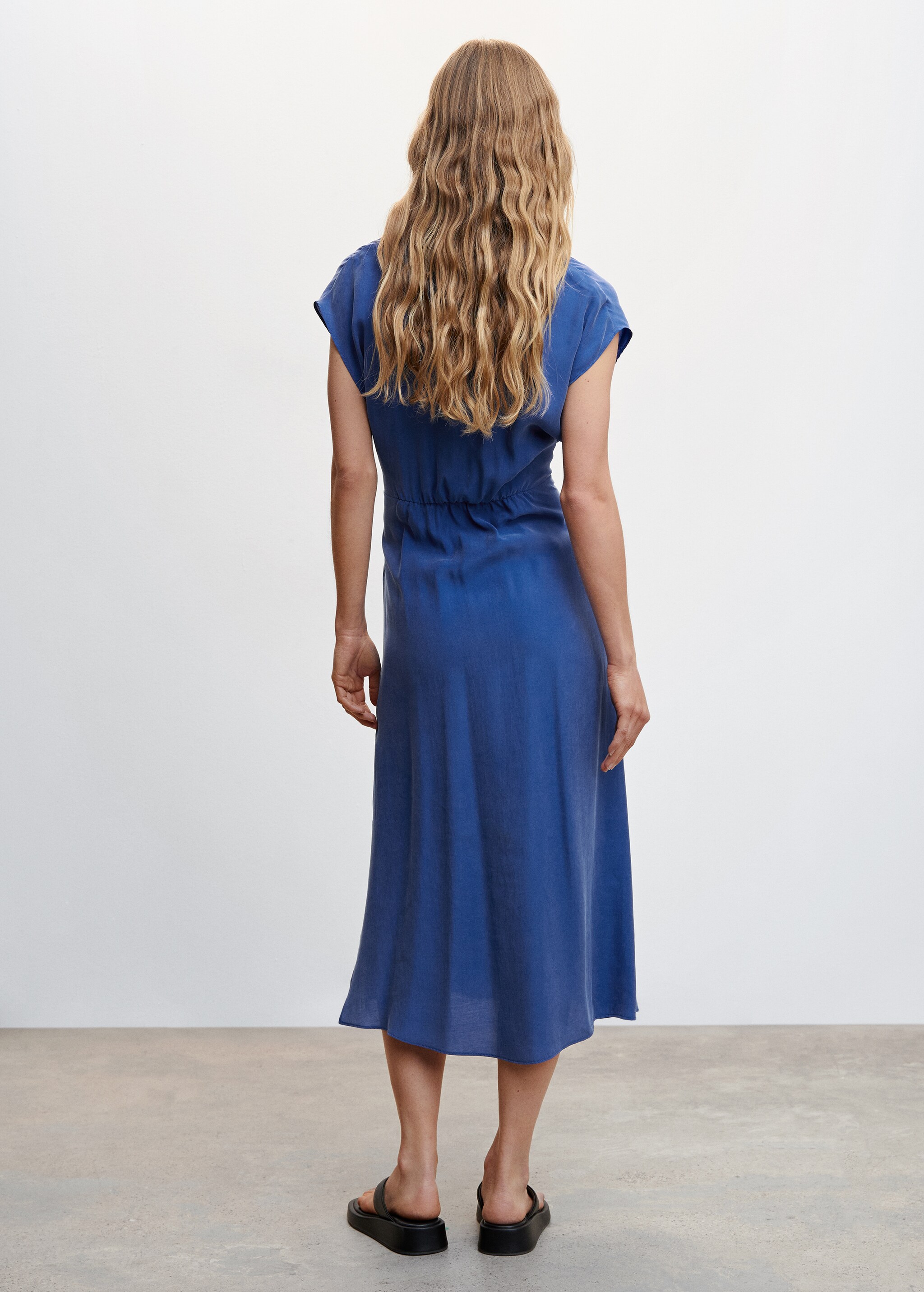 Bow shirt dress - Reverse of the article