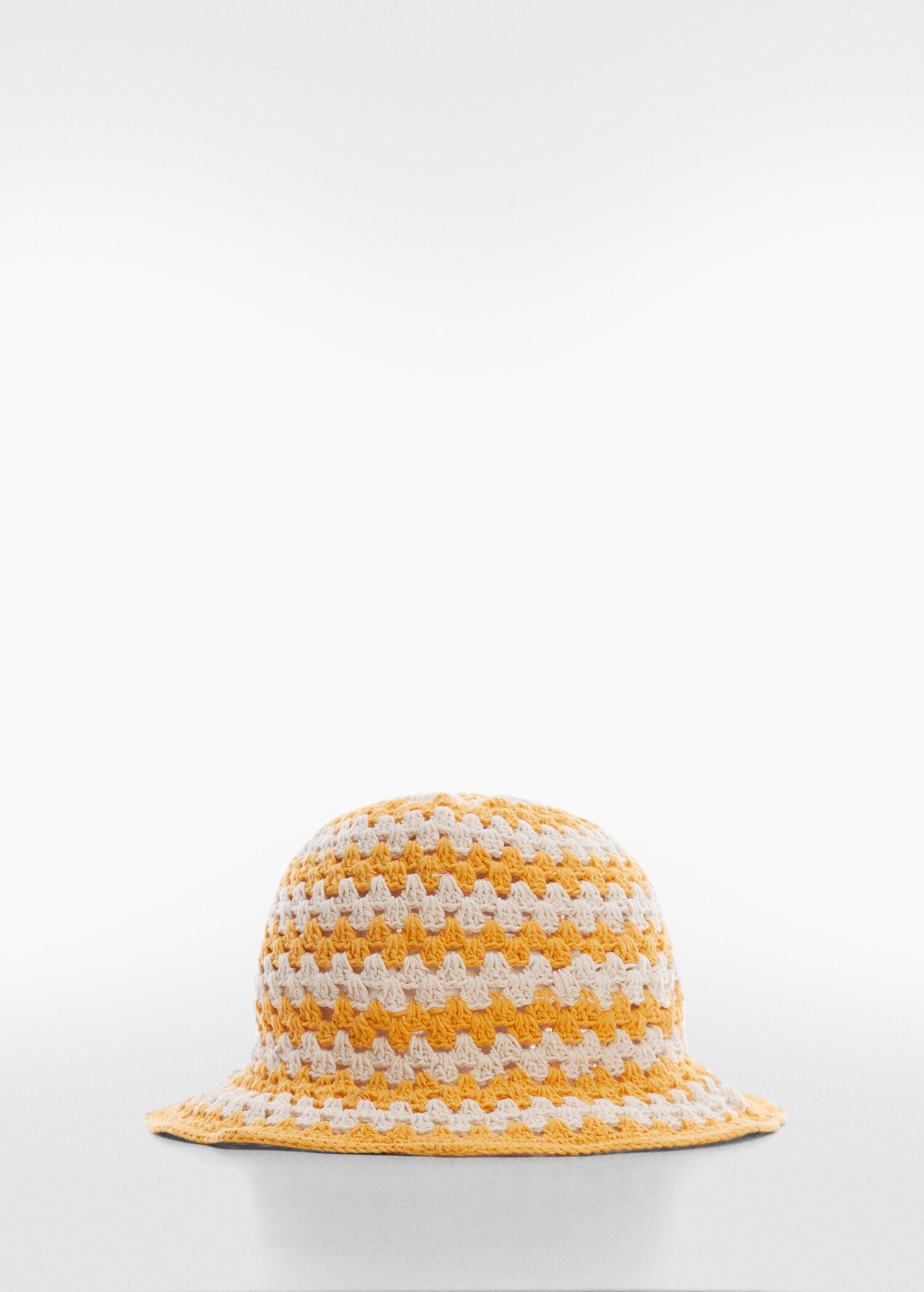 Gorro bucket crochet - Artículo sin modelo