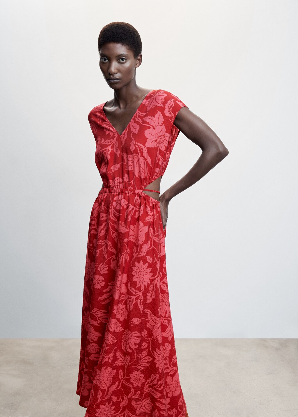 Robe fendue sur les cotes Femme MANGO France La Reunion
