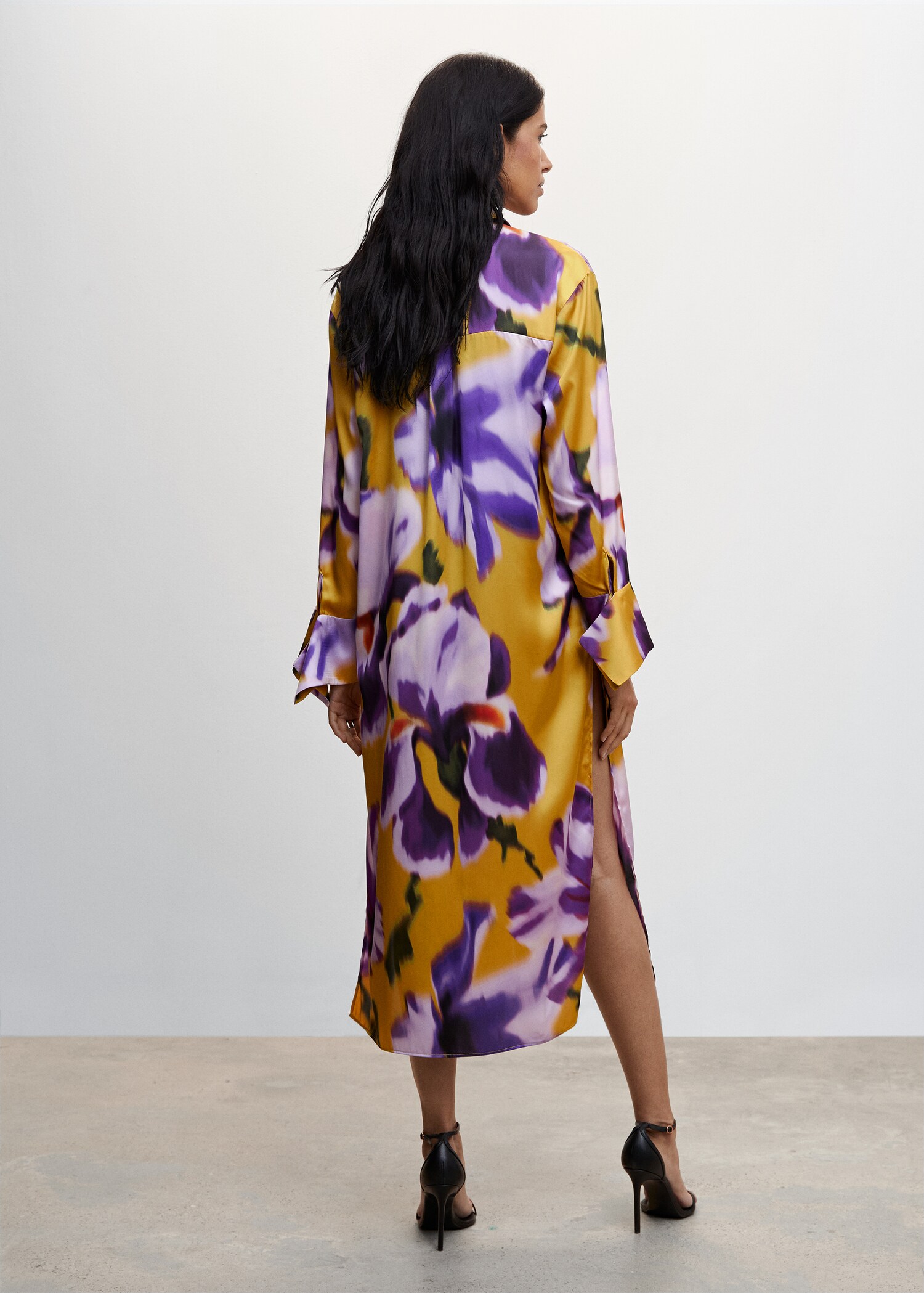 Floral shirt dress - Reverse of the article