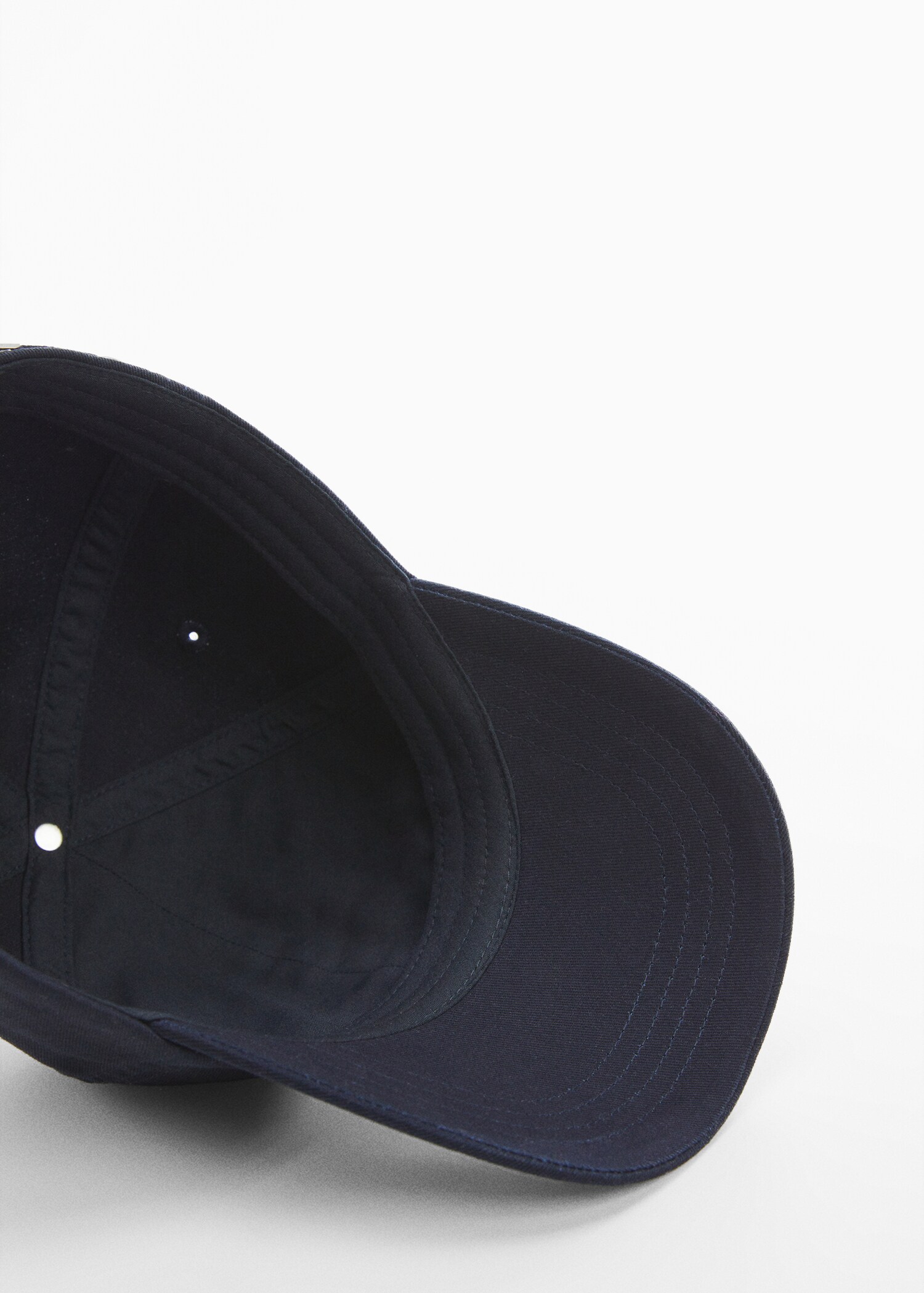 Embroidered detail cap - Details of the article 2