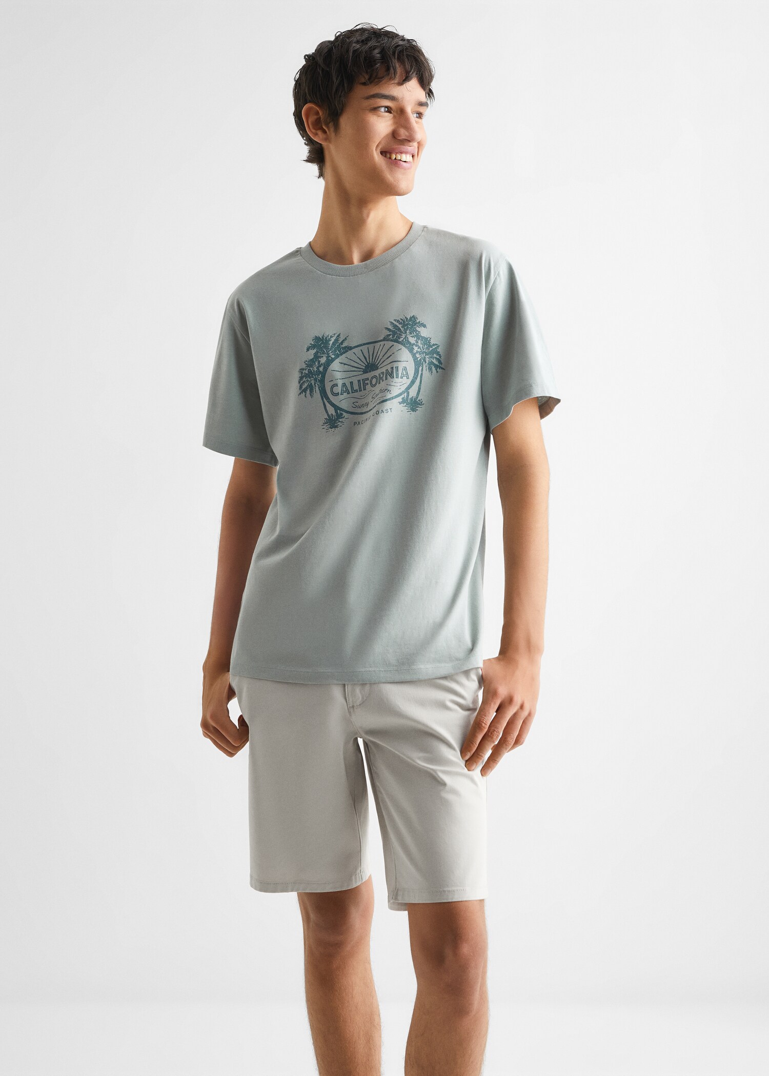 Camiseta California - Plano medio